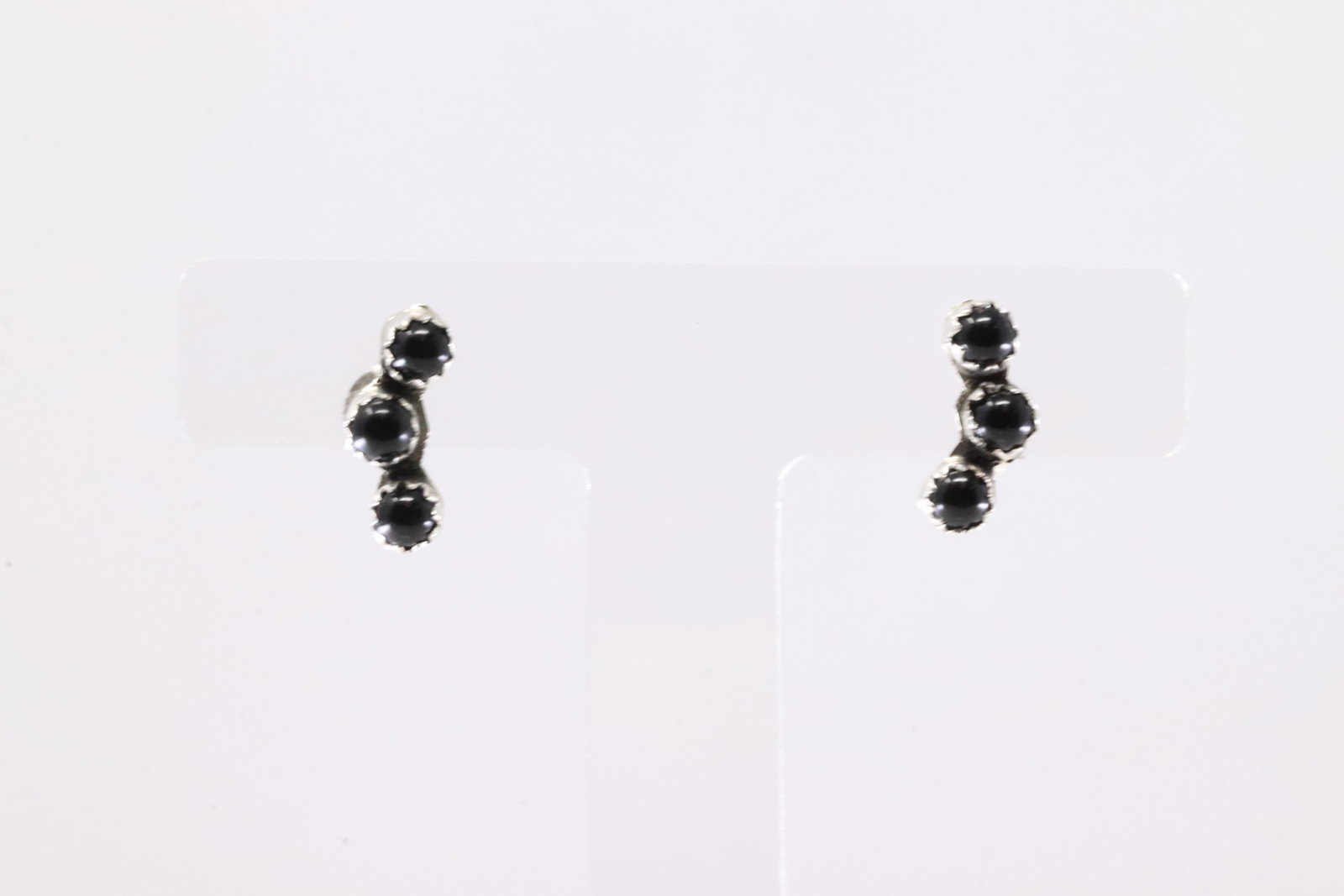 America Sterling Silver Black Onyx Post Earring's.: This is a America Sterling Silver Black Onyx Post Earring's.