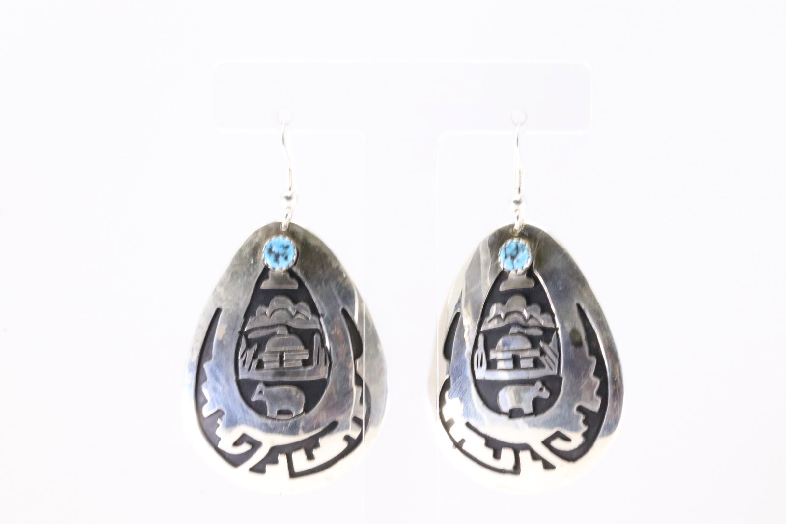 Native America Navajo Sterling Silver Turquoise Dangling Earring's By T/R Singer. (1 of 4)