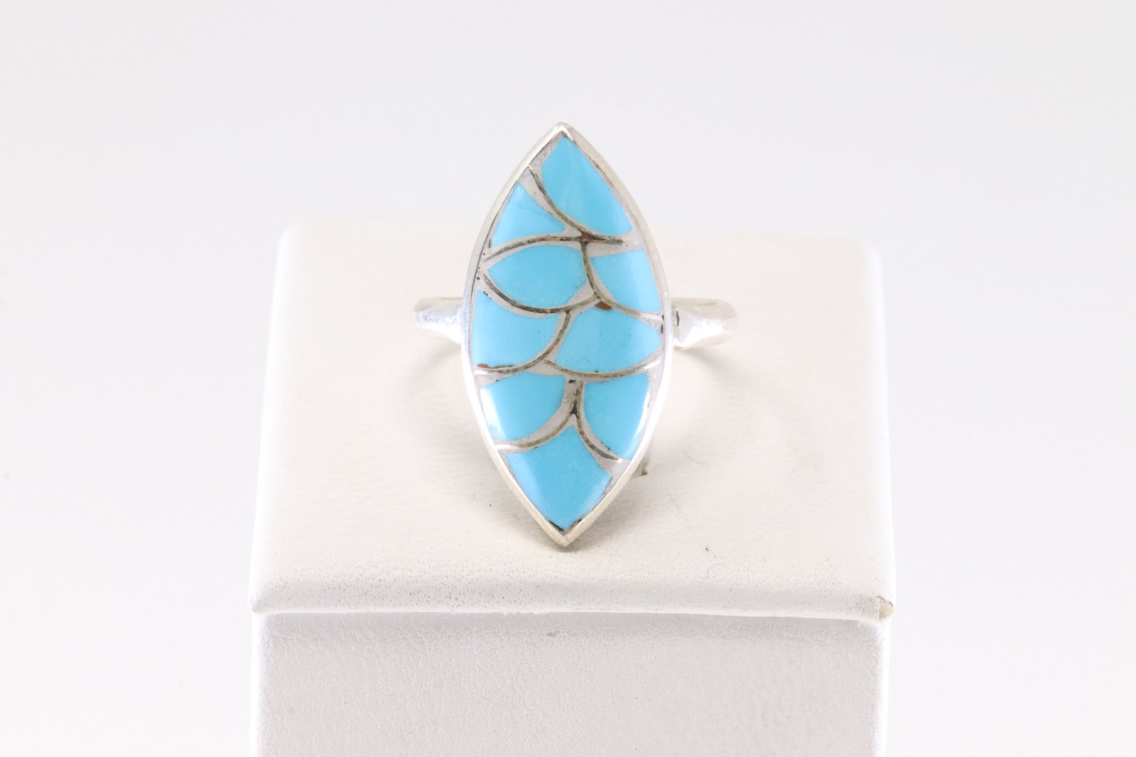Native America Zuni Sterling Silver Turquoise Inlay Ring By O.Leekya. (1 of 4)