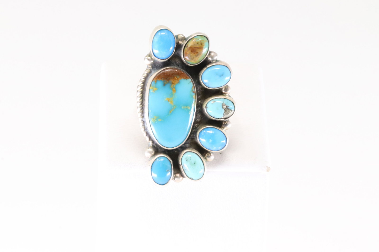 Native America Navajo Sterling Silver Kingman Turquoise Ring By GJ. (1 of 4)