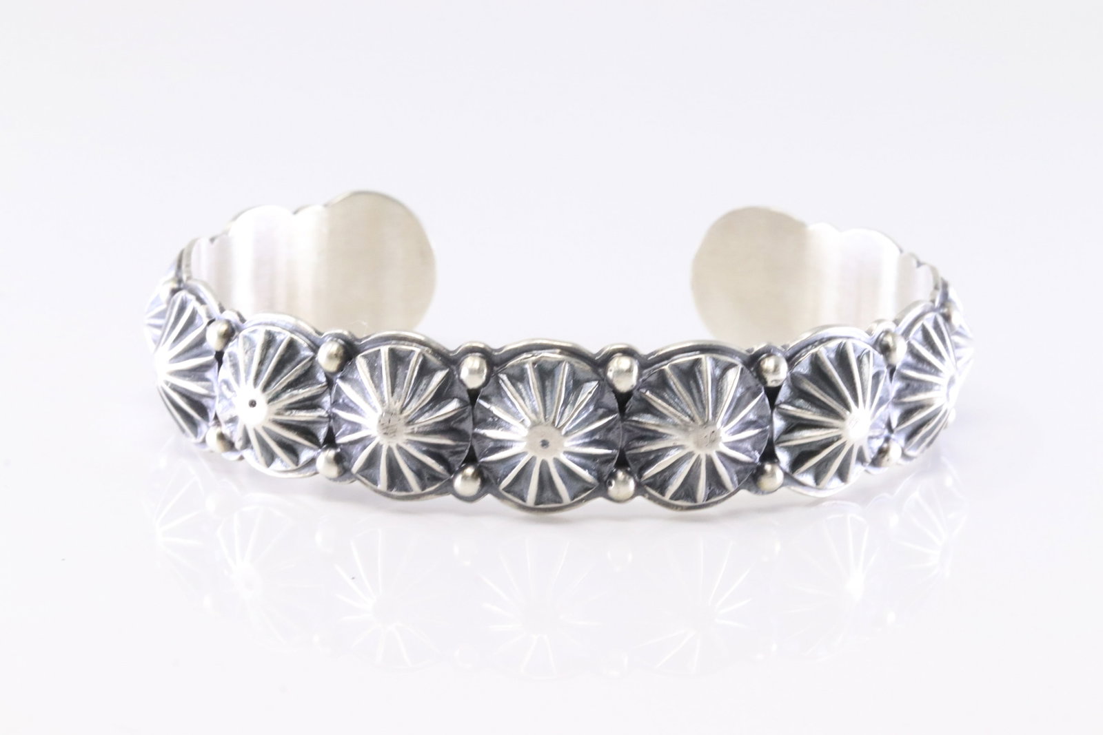 Native America Navajo Sterling Silver Star Stamp Bracelet Cuff By Thomas Yazzie. (1 of 4)