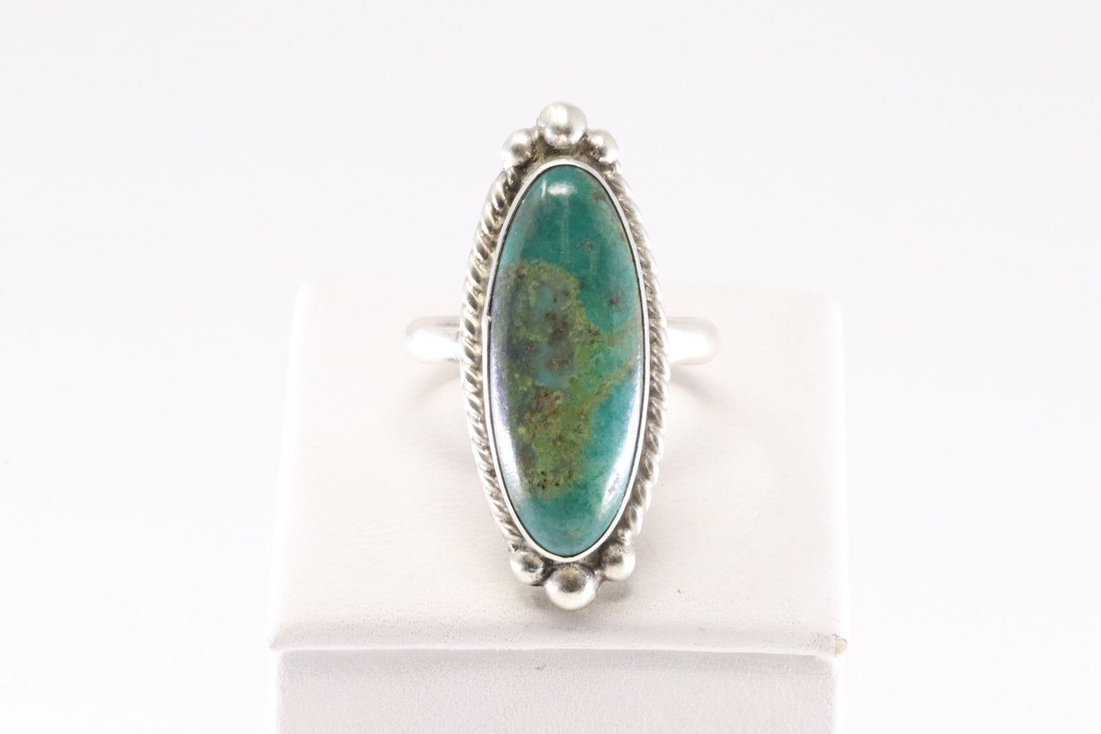 Native America Navajo Sterling Silver Turquoise Ring By Eugene Belone.: This is a Native America Navajo Sterling Silver Turquoise Ring By Eugene Belone. Ring size: 8.50.