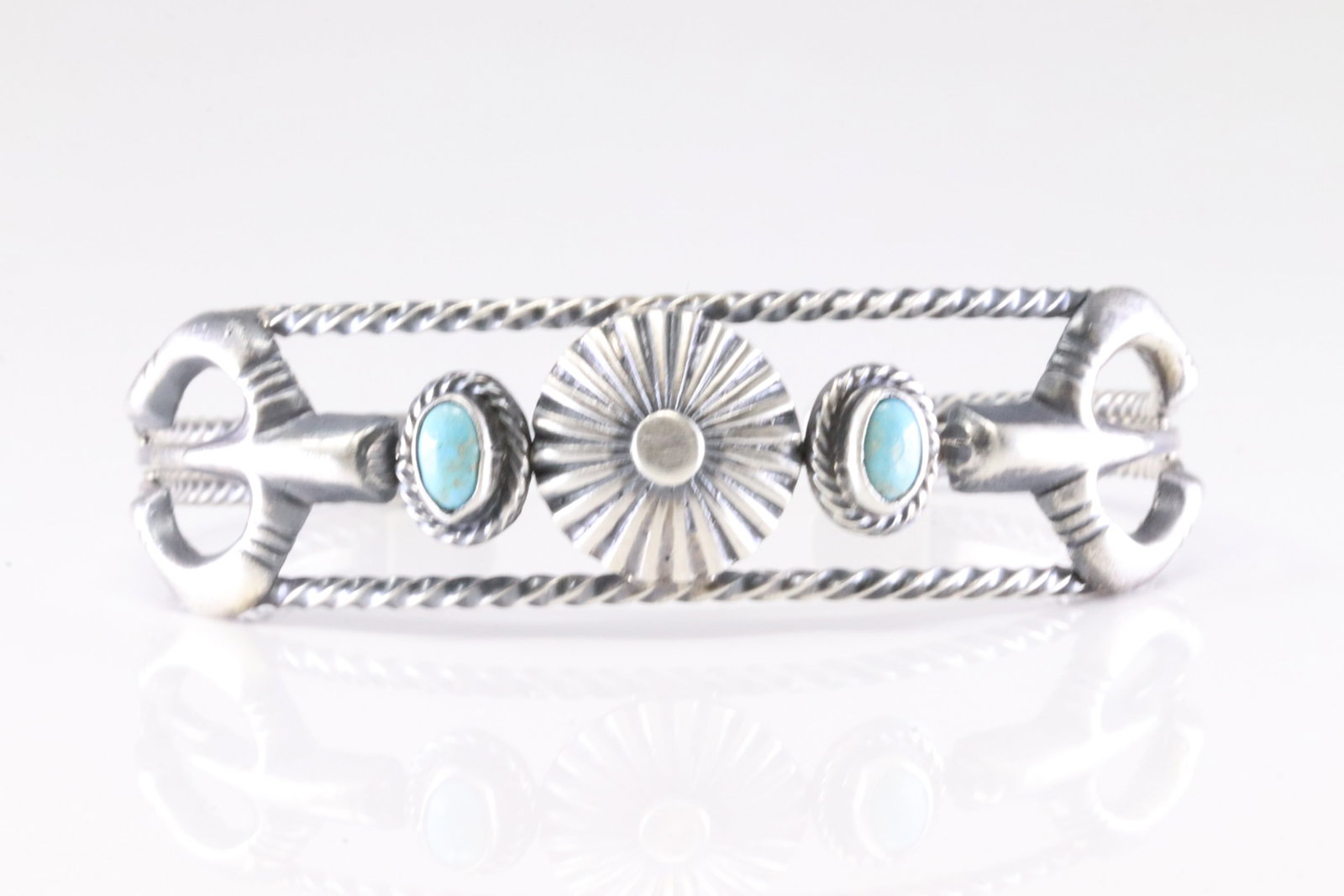 Native America Navajo Sterling Silver Turquoise Bracelet Cuff By Bobby Platero.: This is a Native America Navajo Sterling Silver Turquoise Bracelet Cuff By Bobby Platero. Stamp From R.B Company.