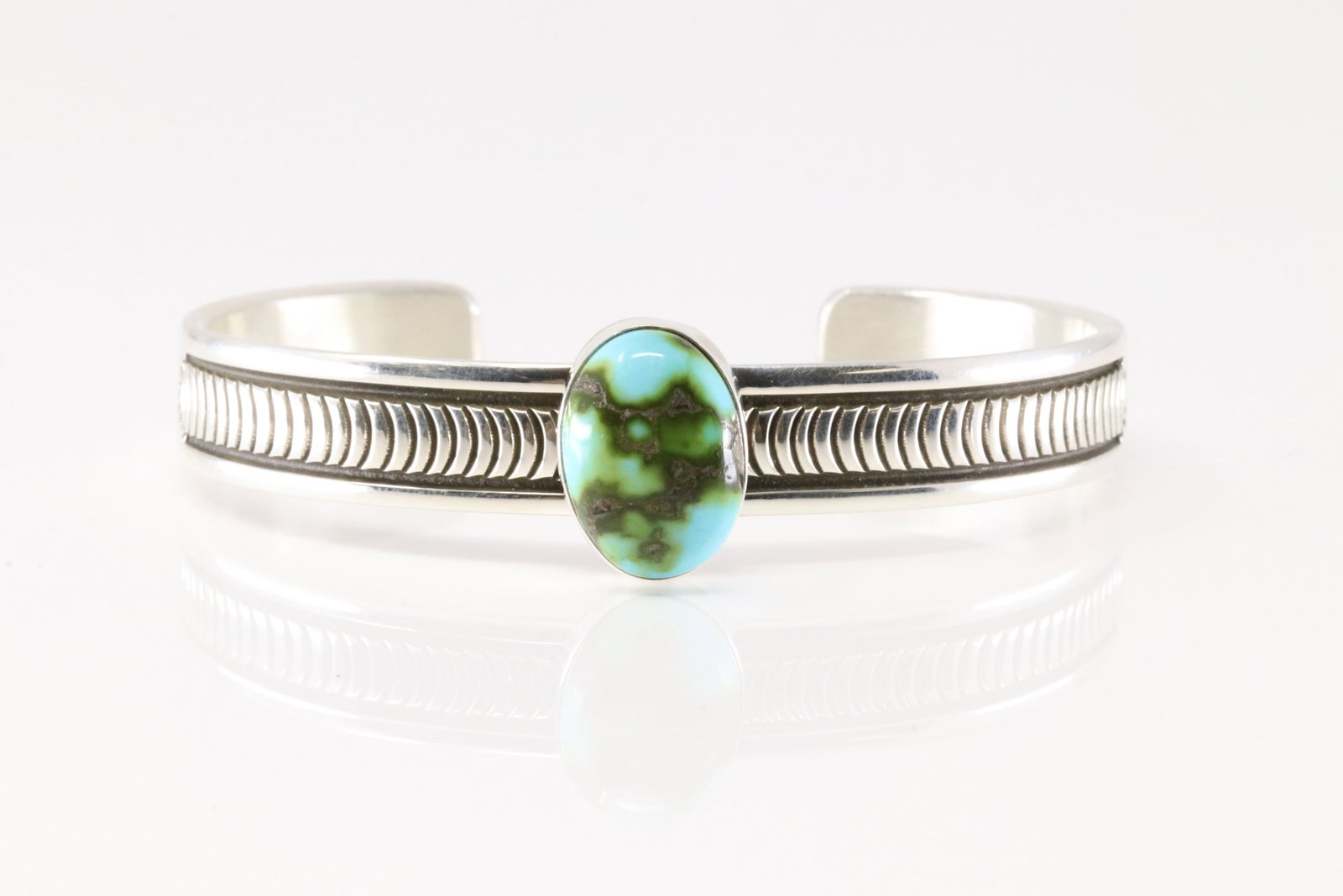 Native America Navajo Sterling Silver Sonora Gold Turquoise Bracelet Cuff By B. Morgan.: This is a Native America Navajo Sterling Silver Sonora Gold Turquoise Bracelet Cuff By B. Morgan. Stamp B. Morgan.