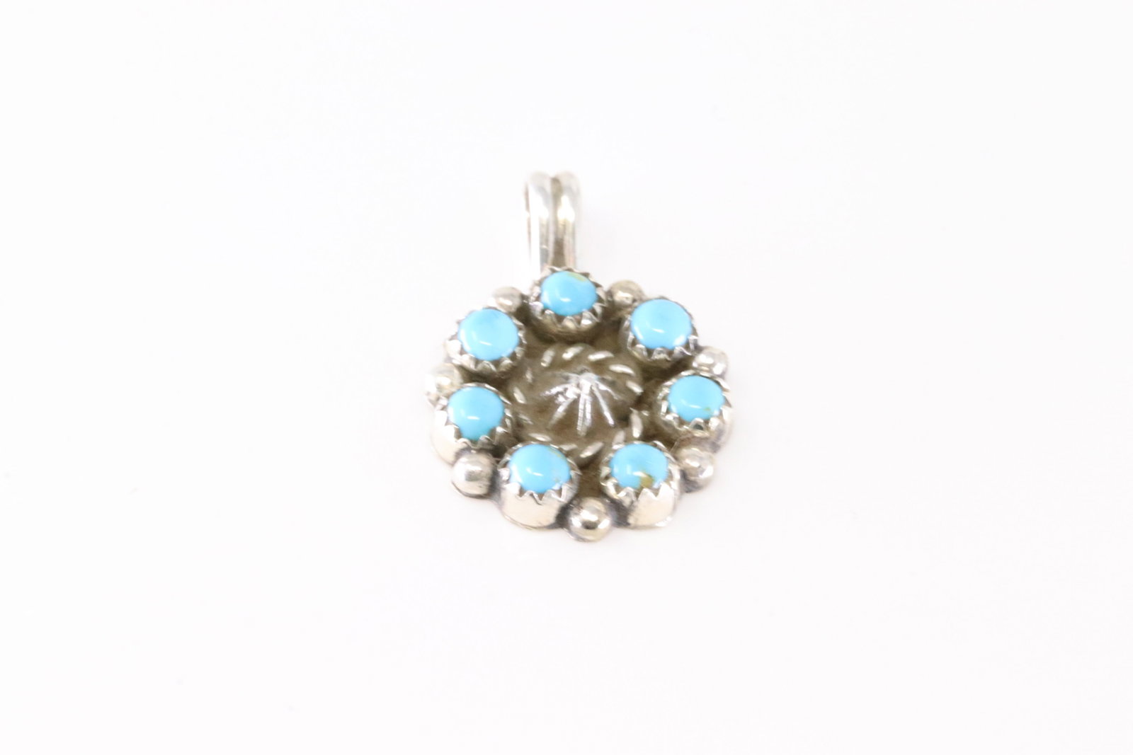 Native America Navajo Sterling Silver Kingman Turquoise Pendant By Fairren Begay.: This is a Native America Navajo Sterling Silver Kingman Turquoise Pendant By Fairren Begay. Stamp FB.
