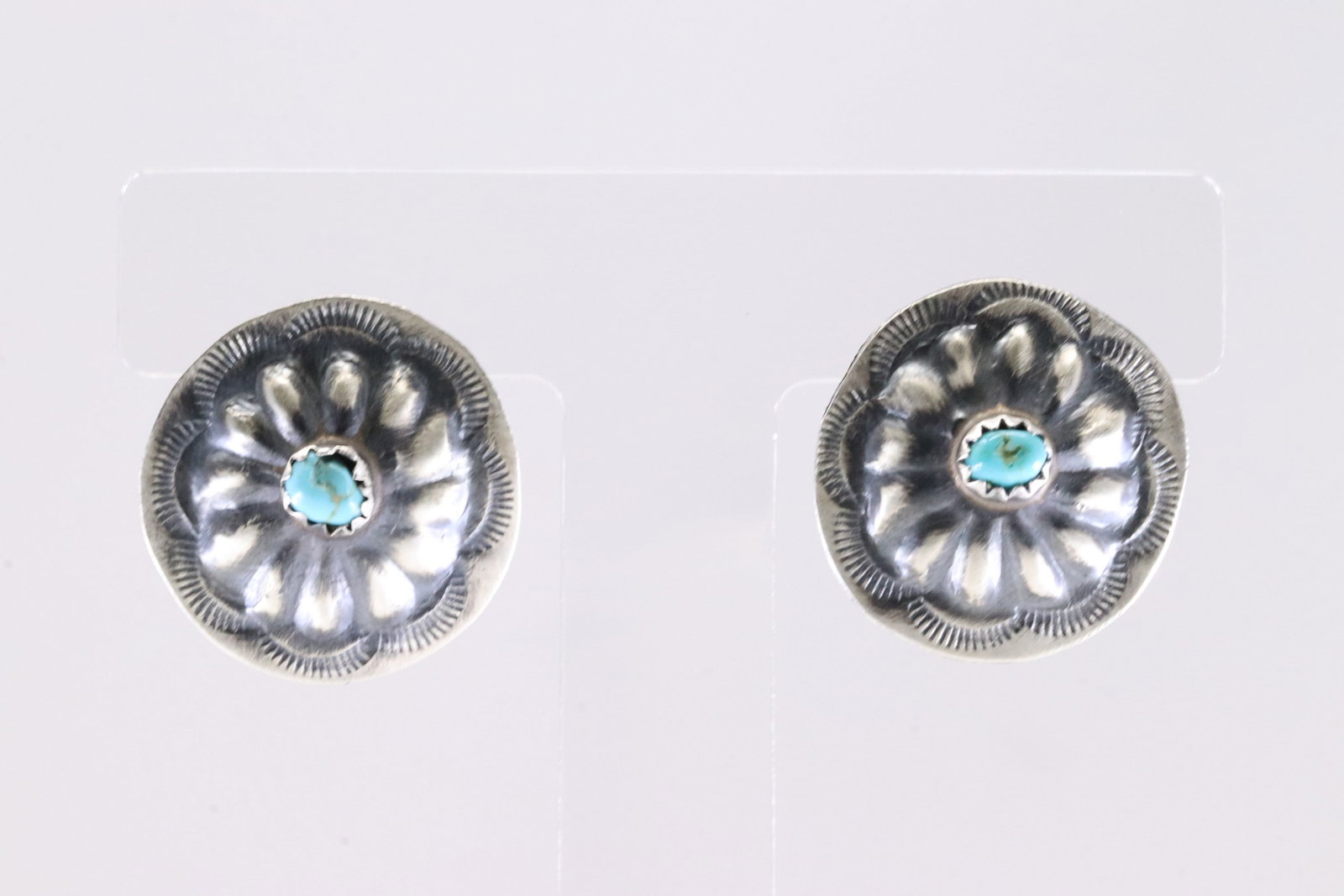 Native America Navajo Sterling Silver Turquoise Conch Post earring's By Joan Begay.: This is a Native America Navajo Sterling Silver Turquoise Conch Post Earring's By Joan Begay.