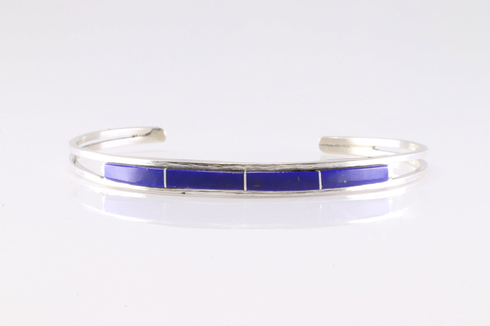 Native America Navajo Sterling Silver Lapis Inlay Bracelet Cuff By Jamie J.: This is a Native America Navajo Sterling Silver Lapis Inlay Bracelet Cuff By Jamie J.