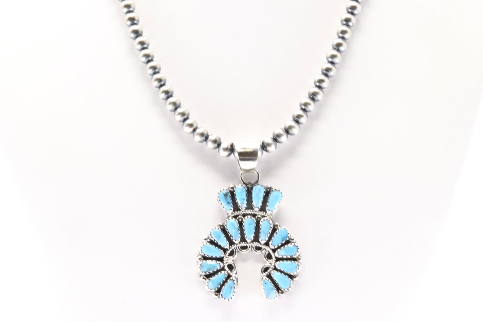 Native America Navajo Sterling Silver Turquoise Necklace By Zelia Begay.: This is a Native America Navajo Sterling Silver Turquoise Necklace By Zelia Begay. Neckalce length: 16.00"