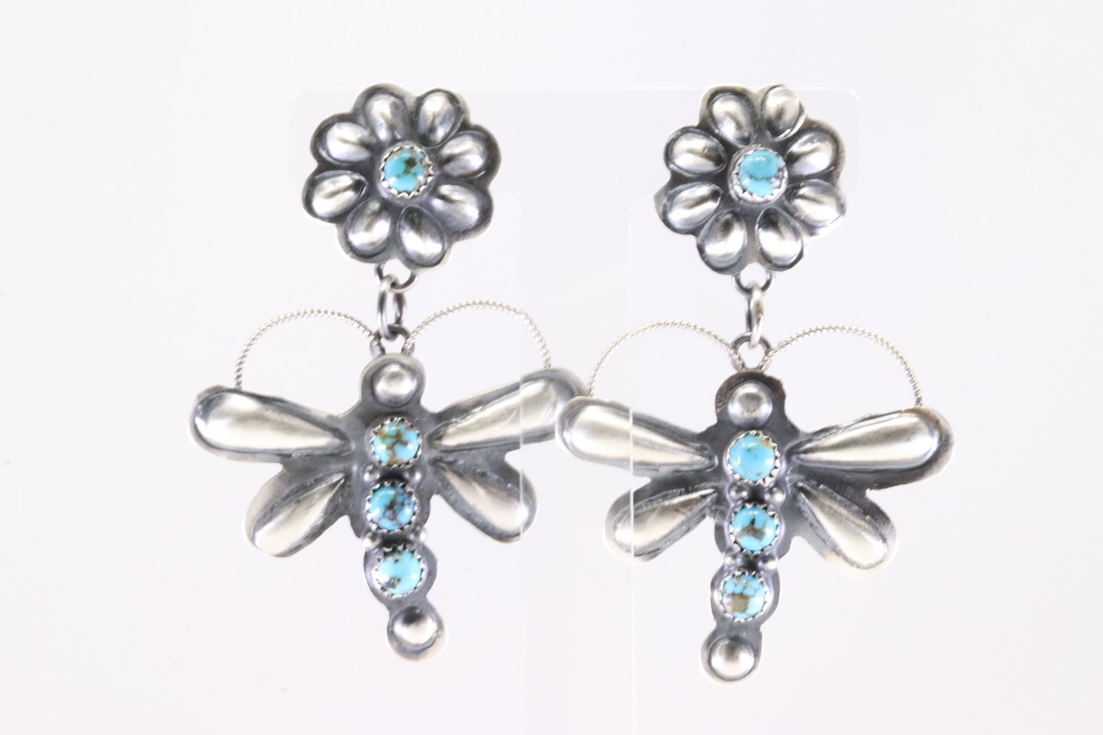 Native America Navajo Sterling Silver Kingman Turquoise Dragonfly Post Dangling Earring's By G.T.Y.: This is a Native America Navajo Sterling Silver Kingman Turquoise Dragonfly Post Dangling Earring's By G.T.Y. Stamp G.T.Y.