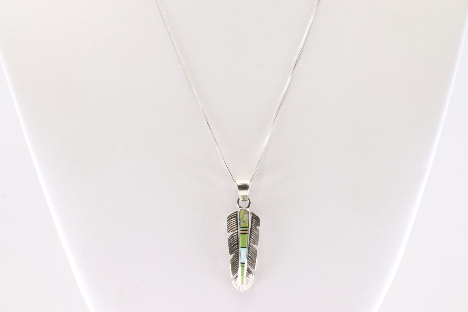 America Sterling Silver Multi-Color Stone Inlay Feather Pendant With A 925 Necklace.: This is a America Sterling Silver Multi-Color Stone Inlay Feather Pendant With A 925 Necklace. Necklace length: 18.00"