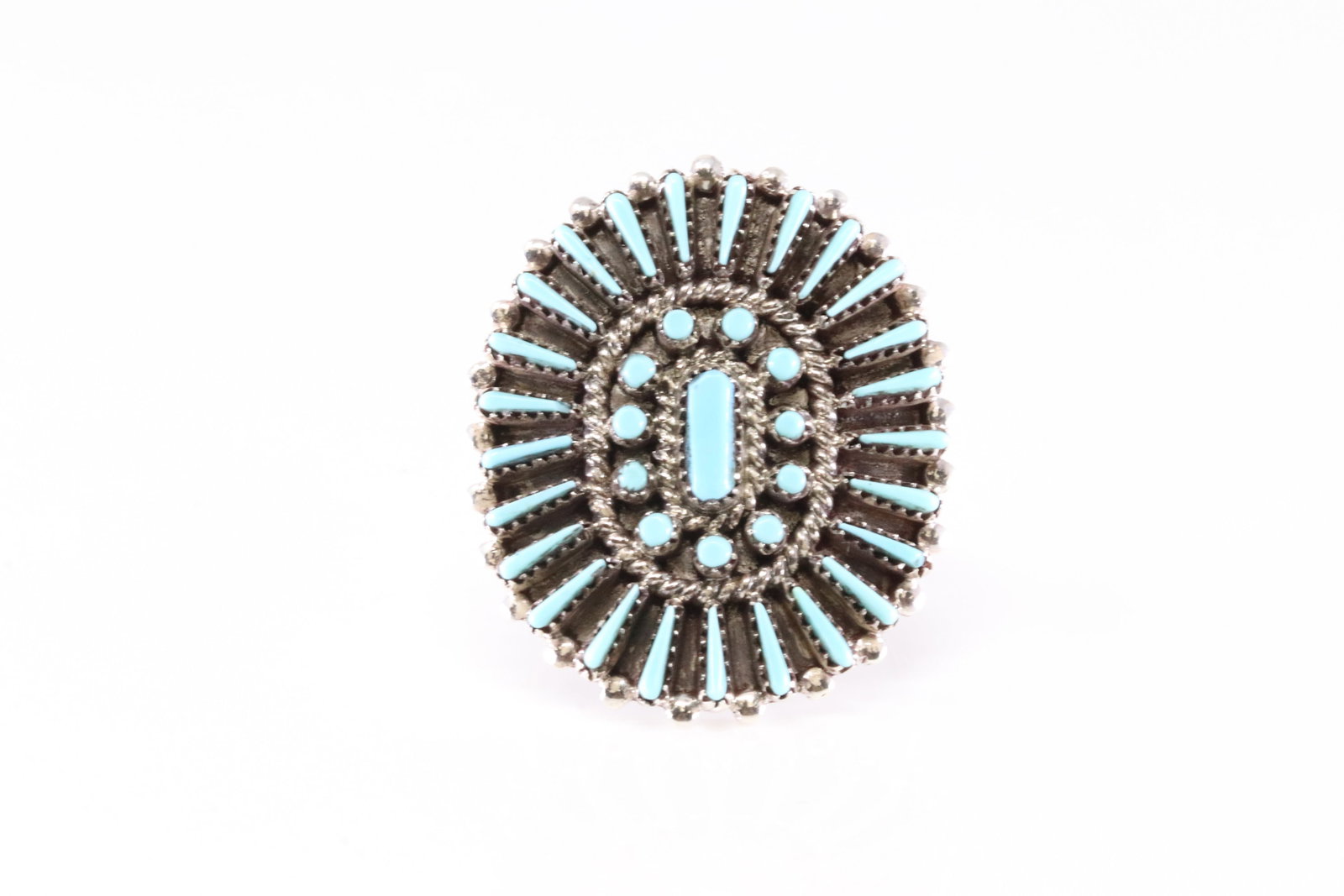 Native America Zuni Sterling Silver Turquoise Ring S.L.: This is a Native America Zuni Sterling Silver Turquoise Ring S.L. Ring size: 8.00.
