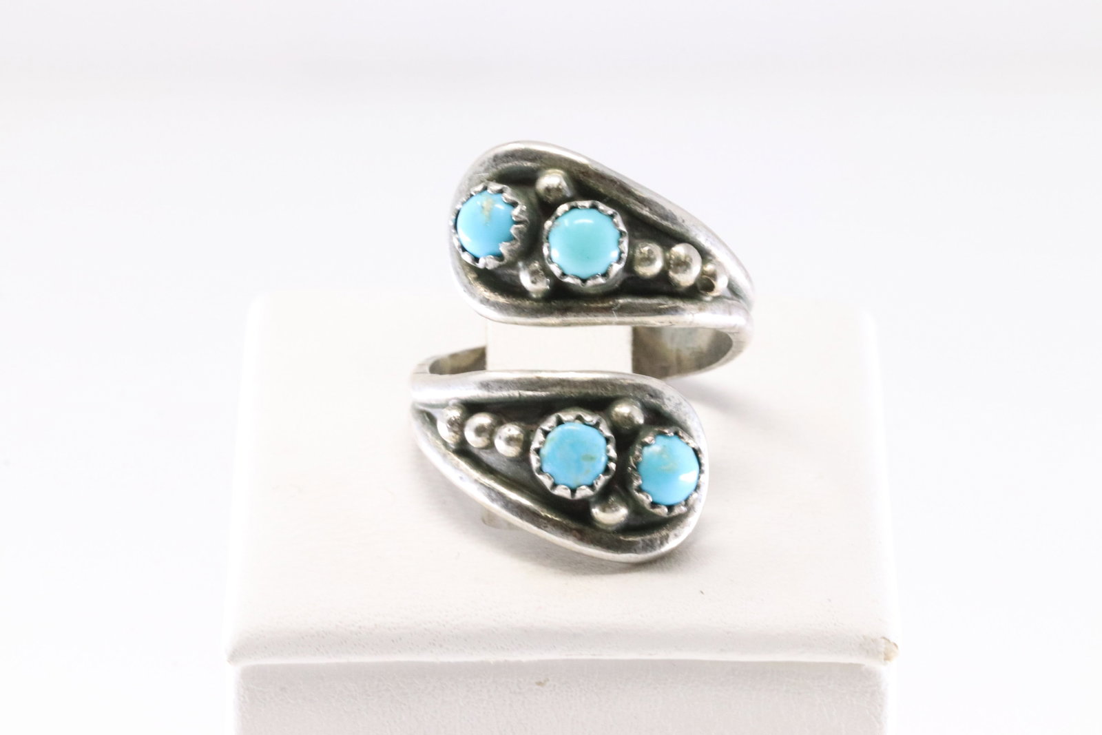 Native America Navajo Sterling Silver Turquoise Ring By Genevieve Francisco. From R.B Company.: This is a Native America Navajo Sterling Silver Turquoise Ring By Genevieve Francisco. From R.B Company. Stamp By R.B Company. Ring Size: 7.25.