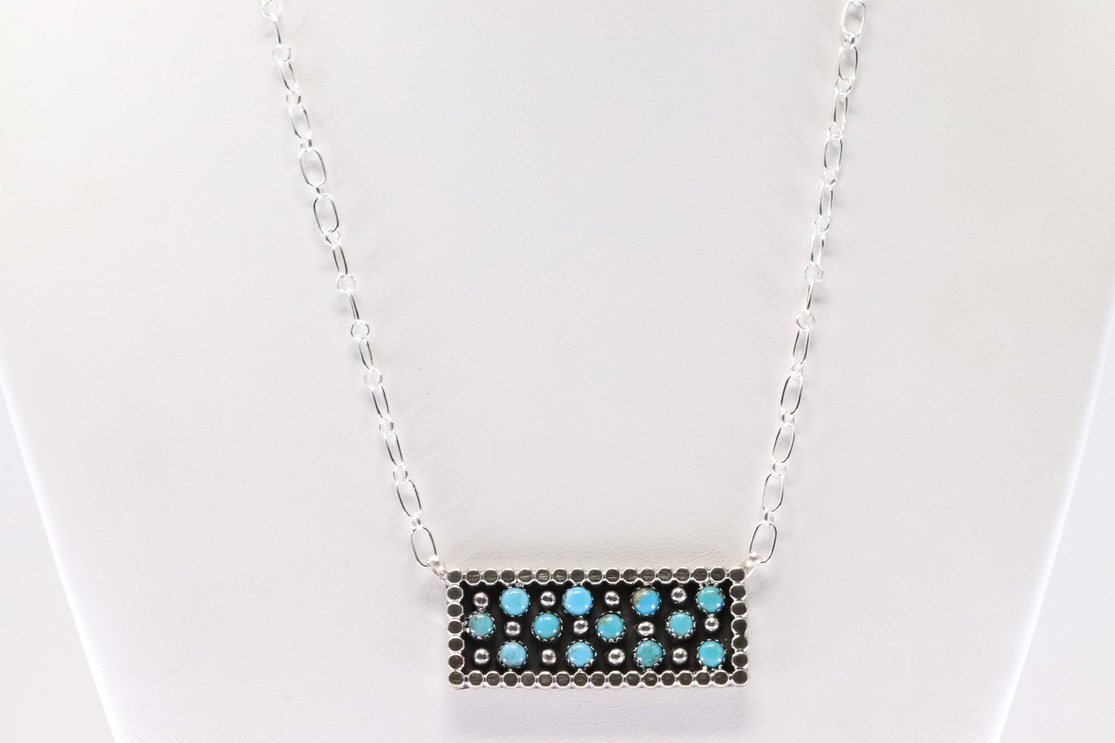 Native America Navajo Sterling Silver Turquoise Necklace By Kenny Lonjose.: This is a Native America Navajo Sterling Silver Turquoise Necklace By Kenny Lonjose. Stamp Z. Necklace length: 16.00"