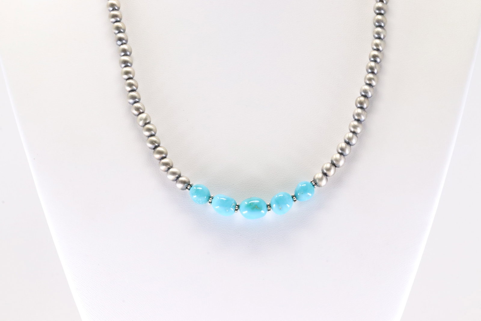 America Sterling Silver Pearl Beaded / Turquoise Necklace.: This is a America Sterling Silver Pearl Beaded / Turquoise Necklace. Necklace length: 18.00"