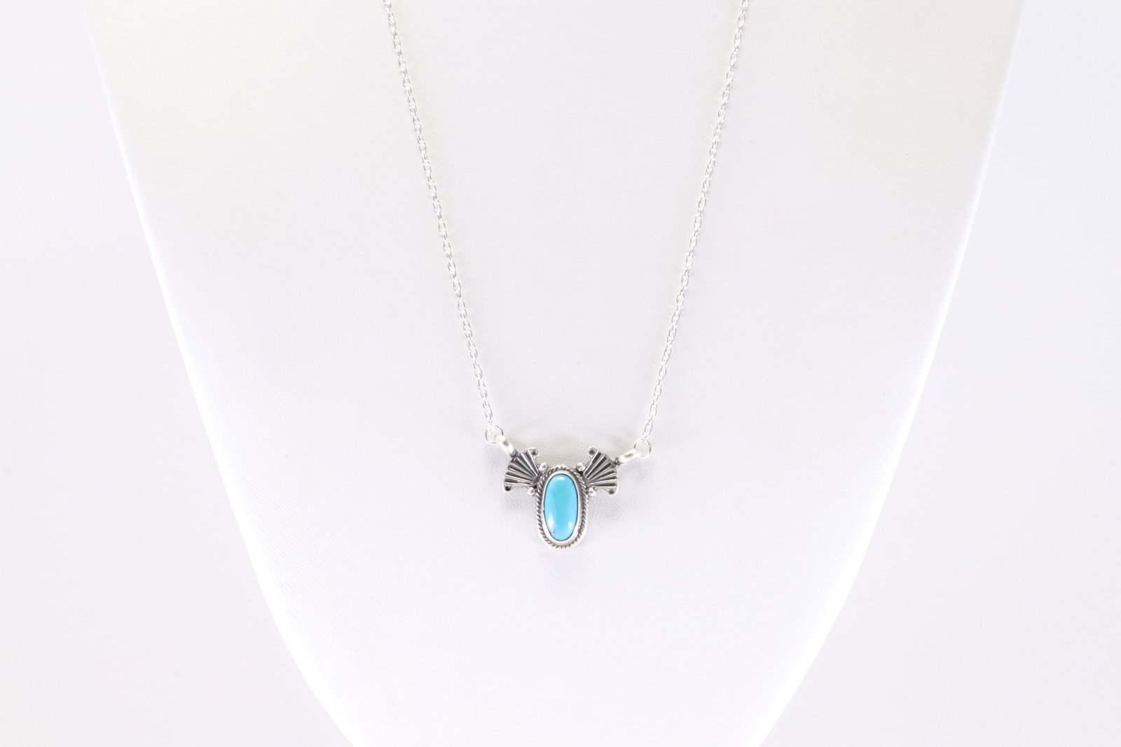 Native America Navajo Sterling Silver Turquoise Necklace By Verley Betone.: This is a Native America Navajo Sterling Silver Turquoise Necklace By Verley Betone. Stamp From R.B Company. Necklace length: 18.00"