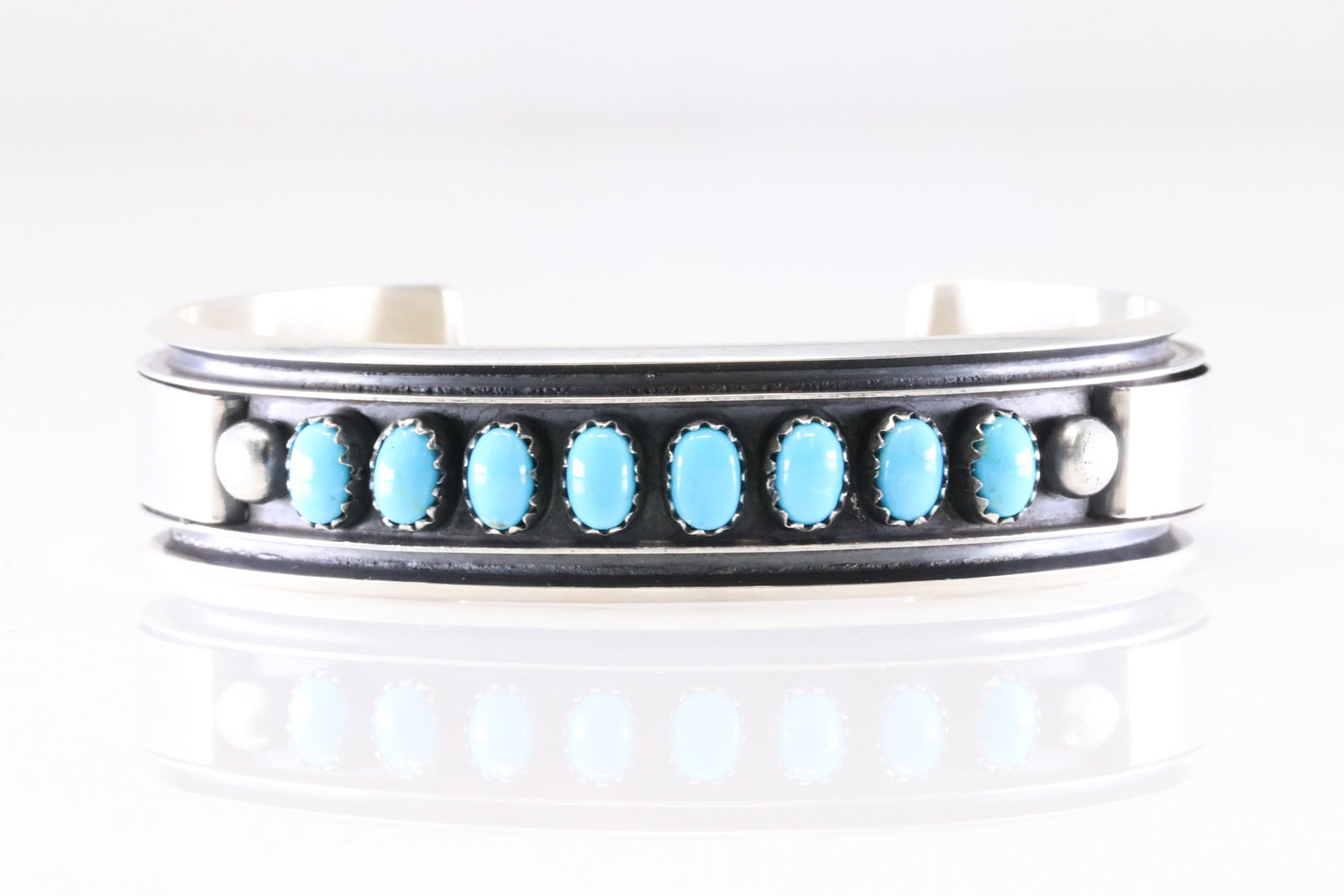 Native America Navajo Sterling Silver Turquoise Bracelet Cuff By Mary James.: This is a Native America Navajo Sterling Silver Turquoise Bracelet Cuff By Mary James.