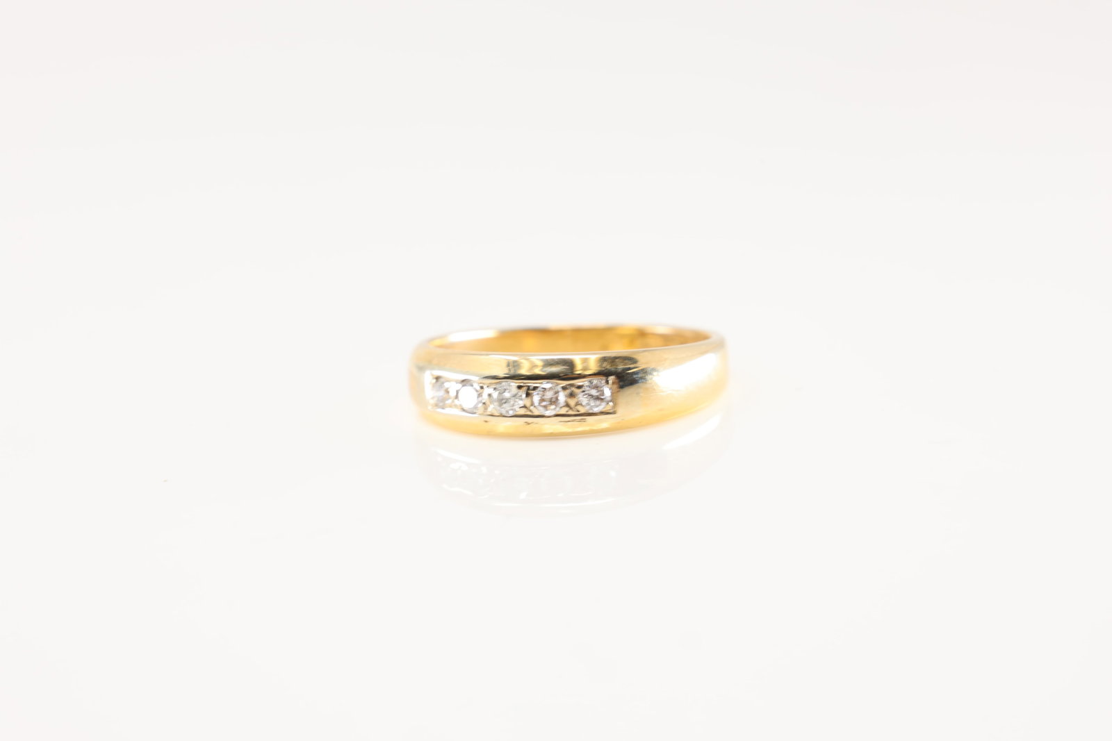 Diamond Wedding Ring 14Kt. B86 - 3