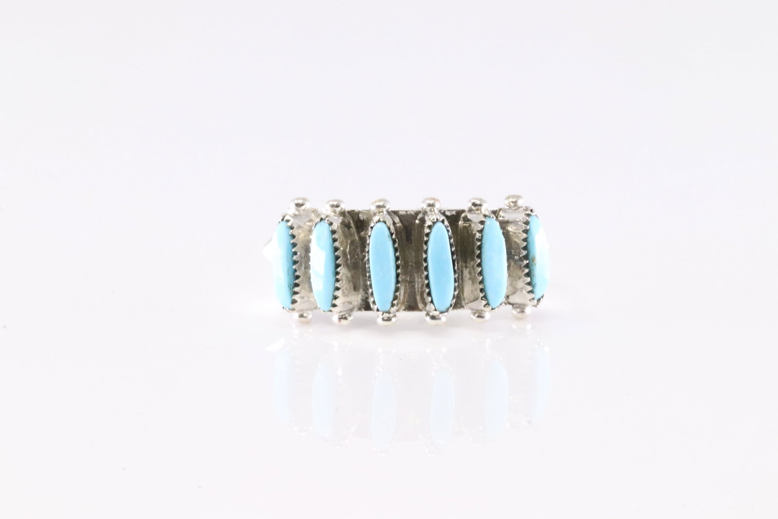Native America Zuni Sterling Silver Turquoise Ring By Paloma.: This is a Native America Zuni Sterling Silver Turquoise Ring By Paloma. Stamp Paloma. Ring Size: 7.50.