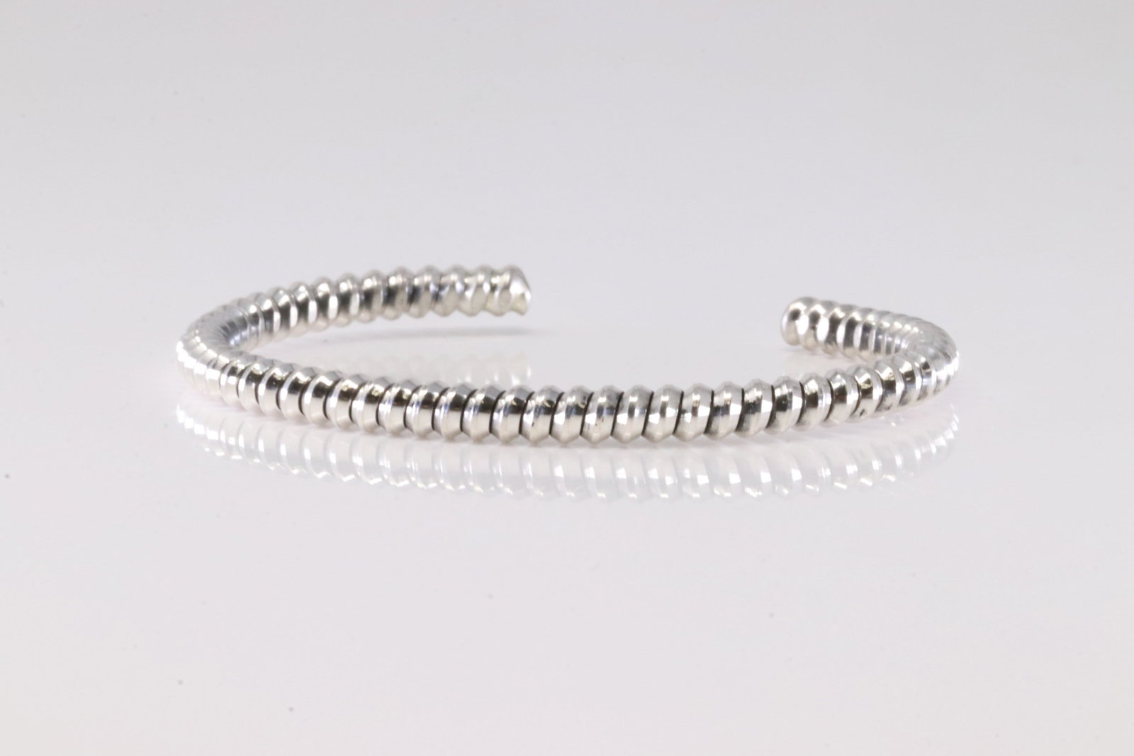 America Sterling Silver Solid Bracelet Cuff. - 3