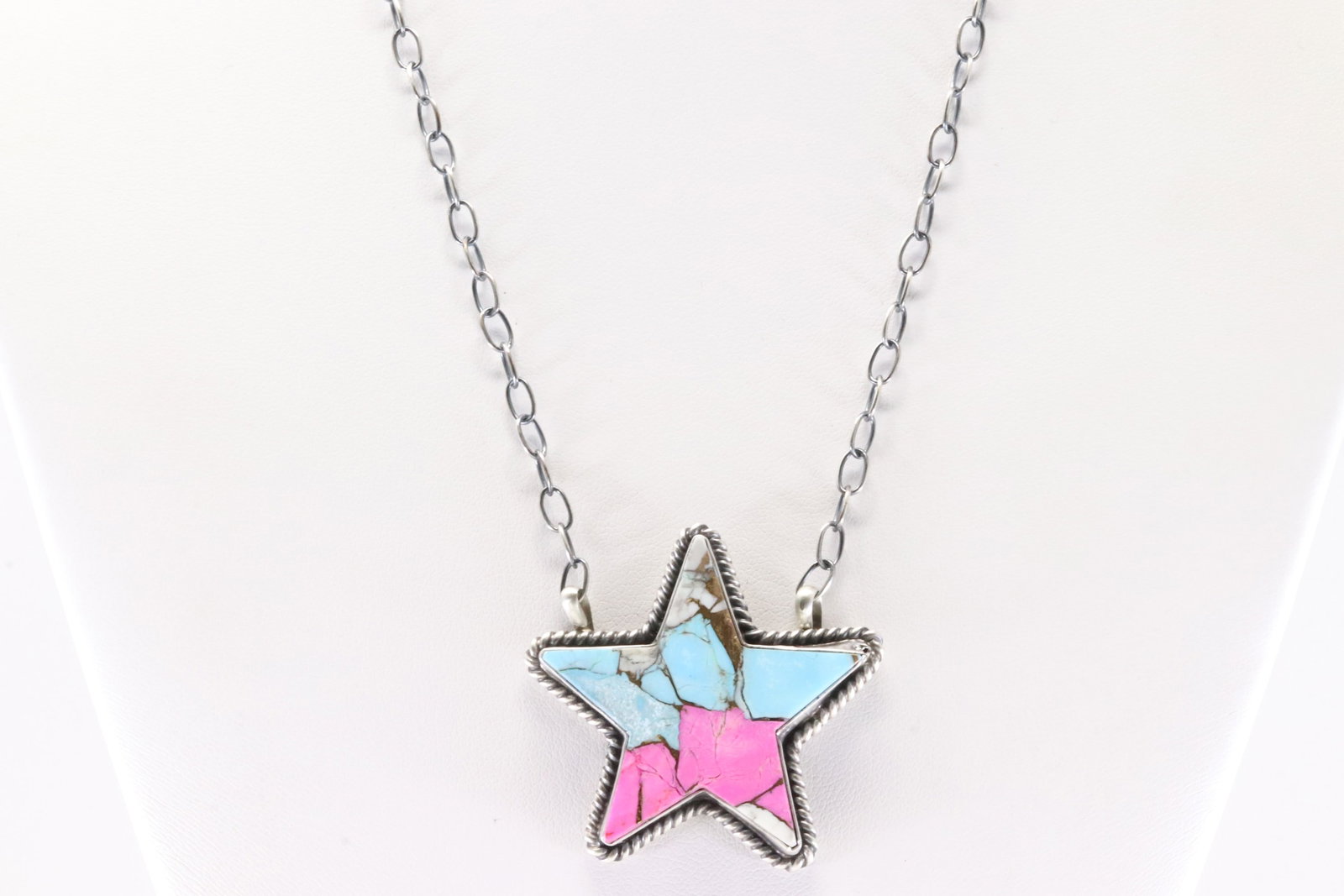 Native America Navajo Sterling Silver Cotton Candy Star Necklace By Johnny Dixon.: This is a Native America Navajo Sterling Silver Cotton Candy Star Necklace By Johnny Dixon. Necklace length: 18.00"