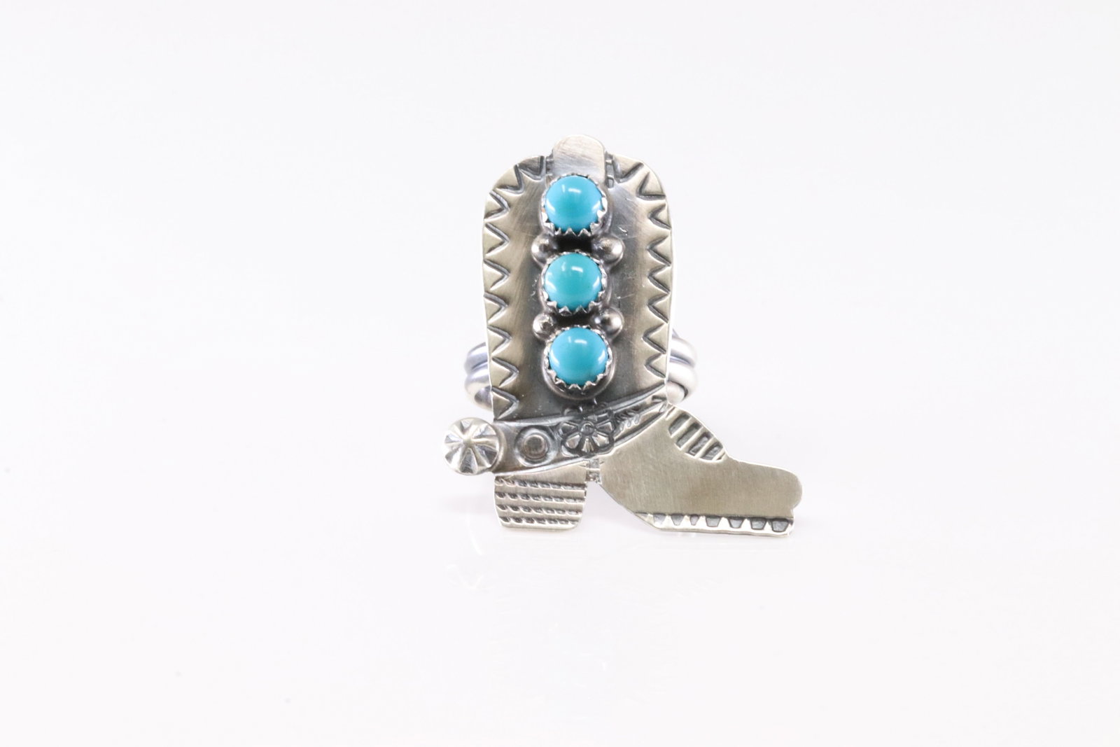 Native America Navajo Sterling Silver Turquoise Boot Ring By T.Yazzie. (1 of 4)