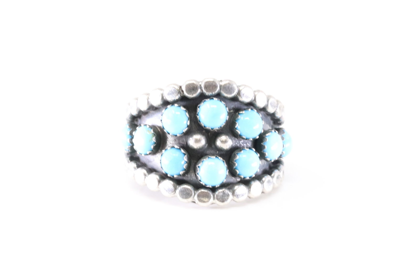 Native America Navajo Sterling Silver Turquoise Ring By Kenny Lonjose.: This is a Native America Navajo Sterling Silver Turquoise Ring By Kenny Lonjose. Stamp Z. Ring Size: 8.50.