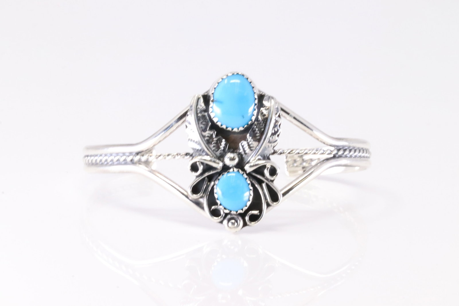 Native America Navajo Sterling Silver Turquoise Bracelet Cuff By Harry B. Yazzie. (1 of 4)