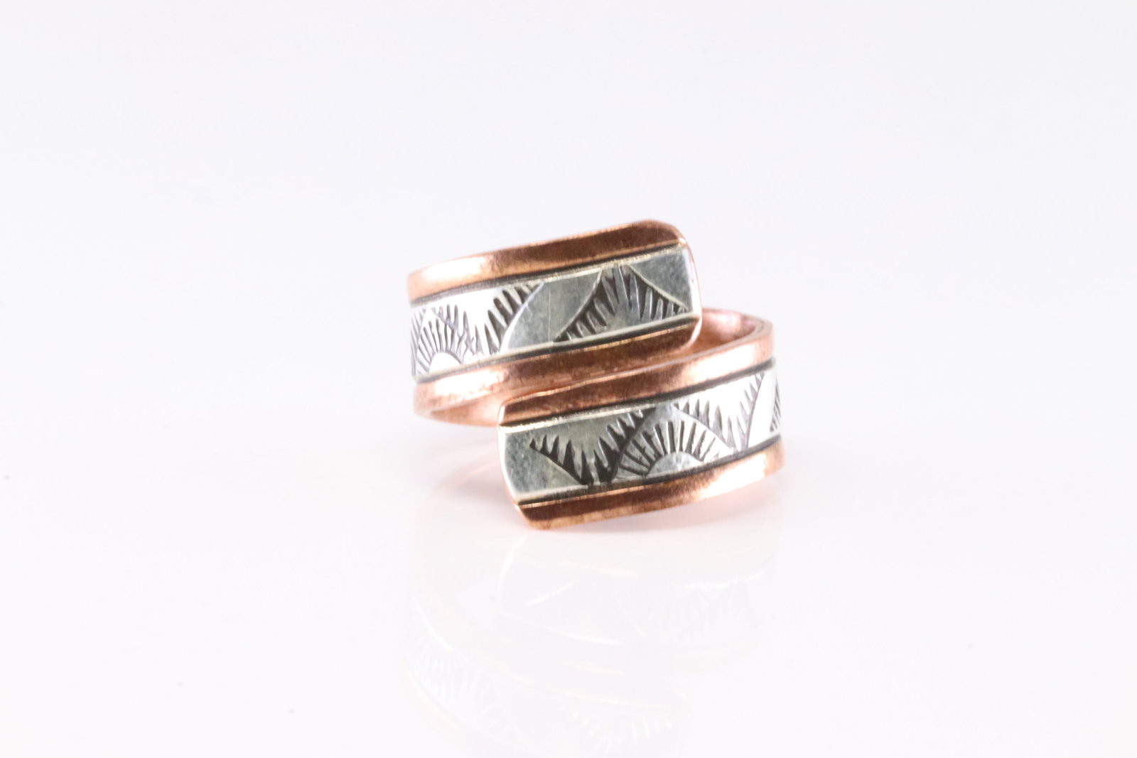 Native America Navajo Sterling Silver Stamped Ring By Wylie Secatero. (1 of 4)