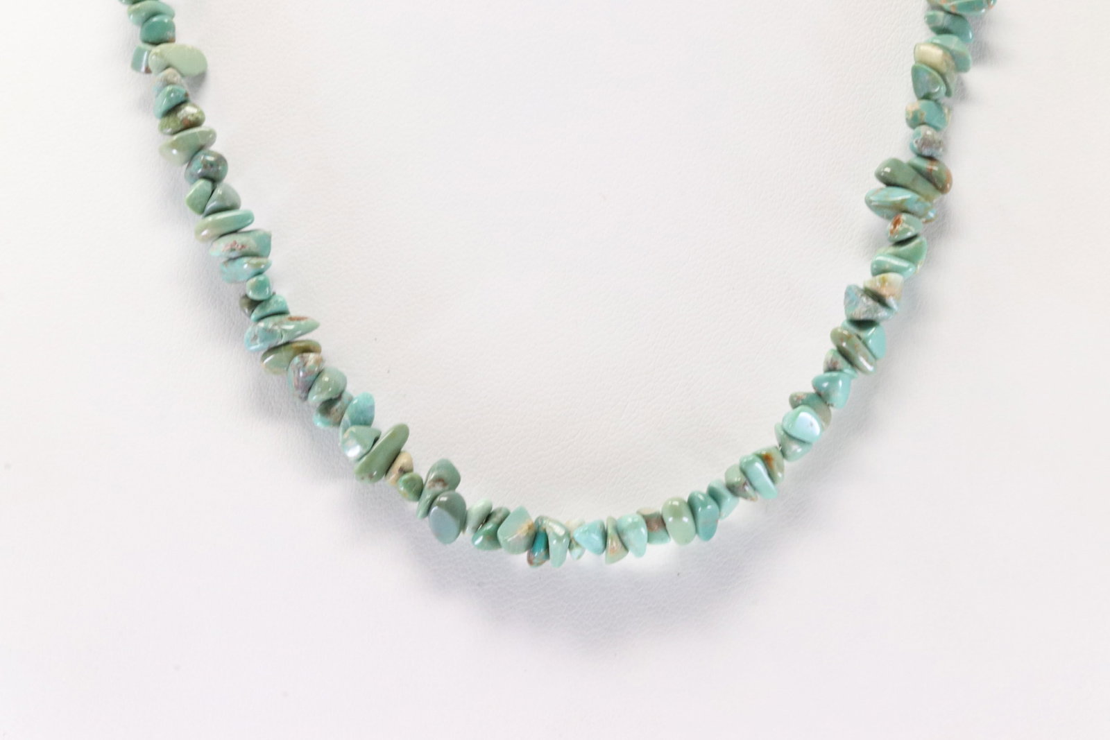 Native America Sterling Silver Turquoise Necklace. (1 of 3)