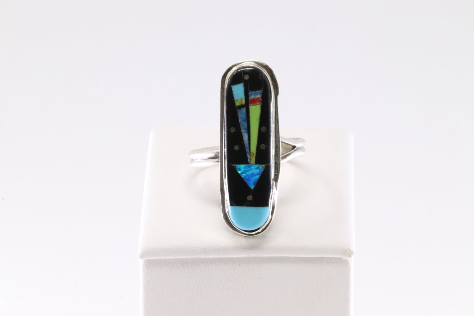Native America Navajo Sterling Silver Multi-Color Night Sky Ring By S.: This is a Native America Navajo Sterling Silver Multi-Color Night Sky Ring By S. Stamp S. Ring Size: 9.50.