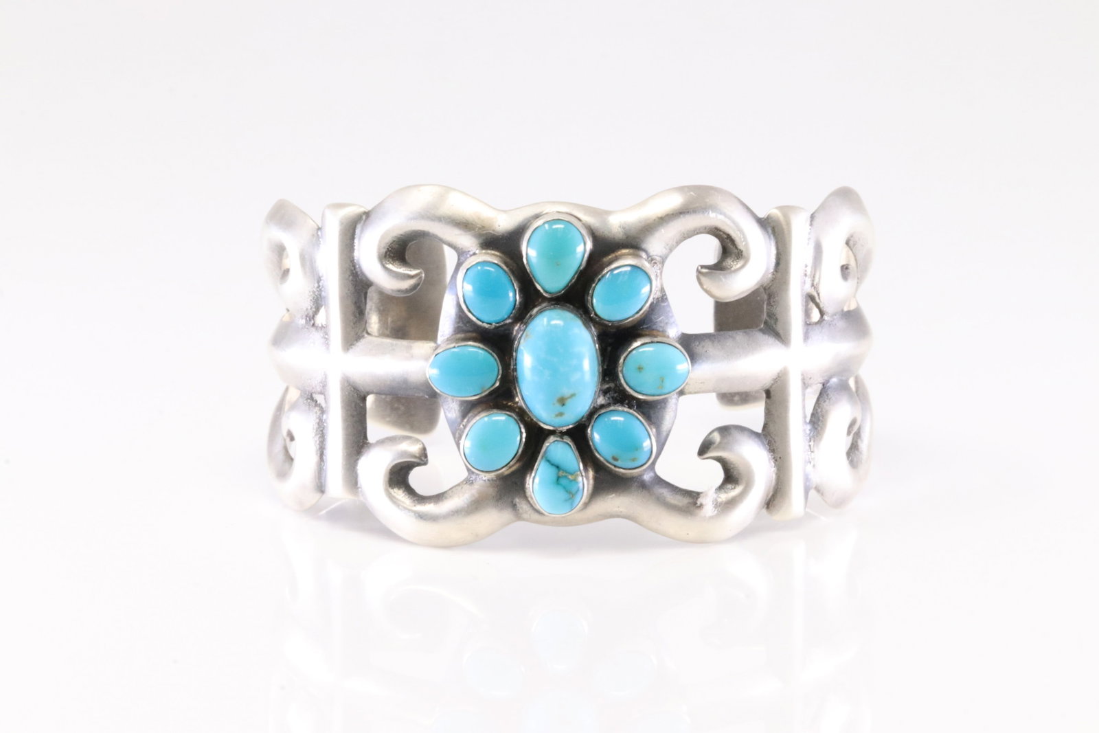Native America Navajo Sterling Silver Turquoise Bracelet Cuff By Eugene Gruber. (1 of 4)