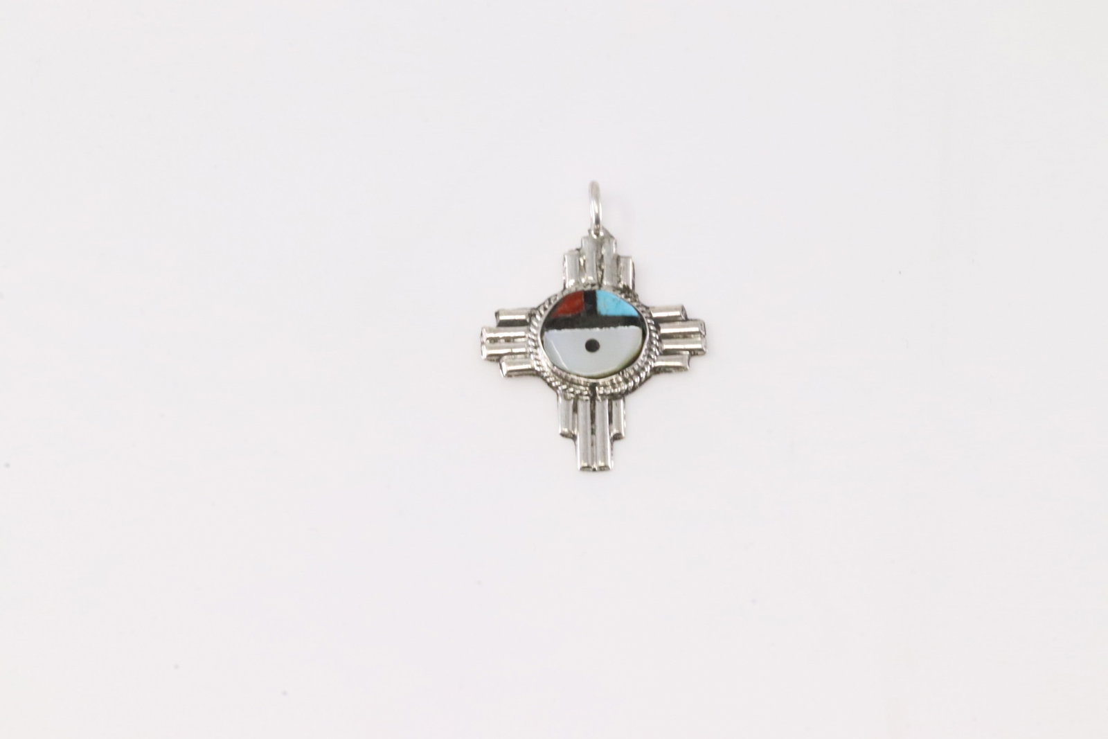 Native America Zuni Sterling Silver Multicolor Sunface Pendant By CC.: This is a Native America Zuni Sterling Silver Multicolor Sunface Pendant By CC. Stamp CC.