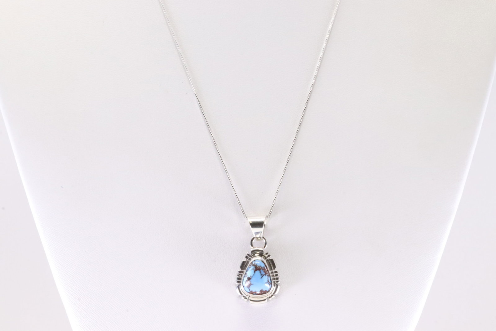 Native America Navajo Sterling Silver Golden Hill Turquoise Pendant By A. With A 925 Necklace.: This is a Native America Navajo Sterling Silver Golden Hill Turquoise Pendant By A. With A 925 Necklace. Necklace length: 18.00"