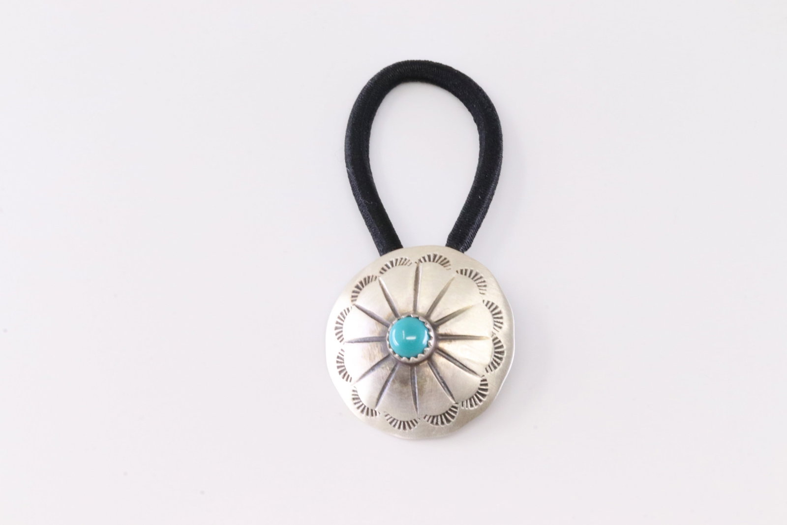 America Sterling Silver Turquoise Conch Hair Tie.: This is a America Sterling Silver Turquoise Conch Hair Tie.