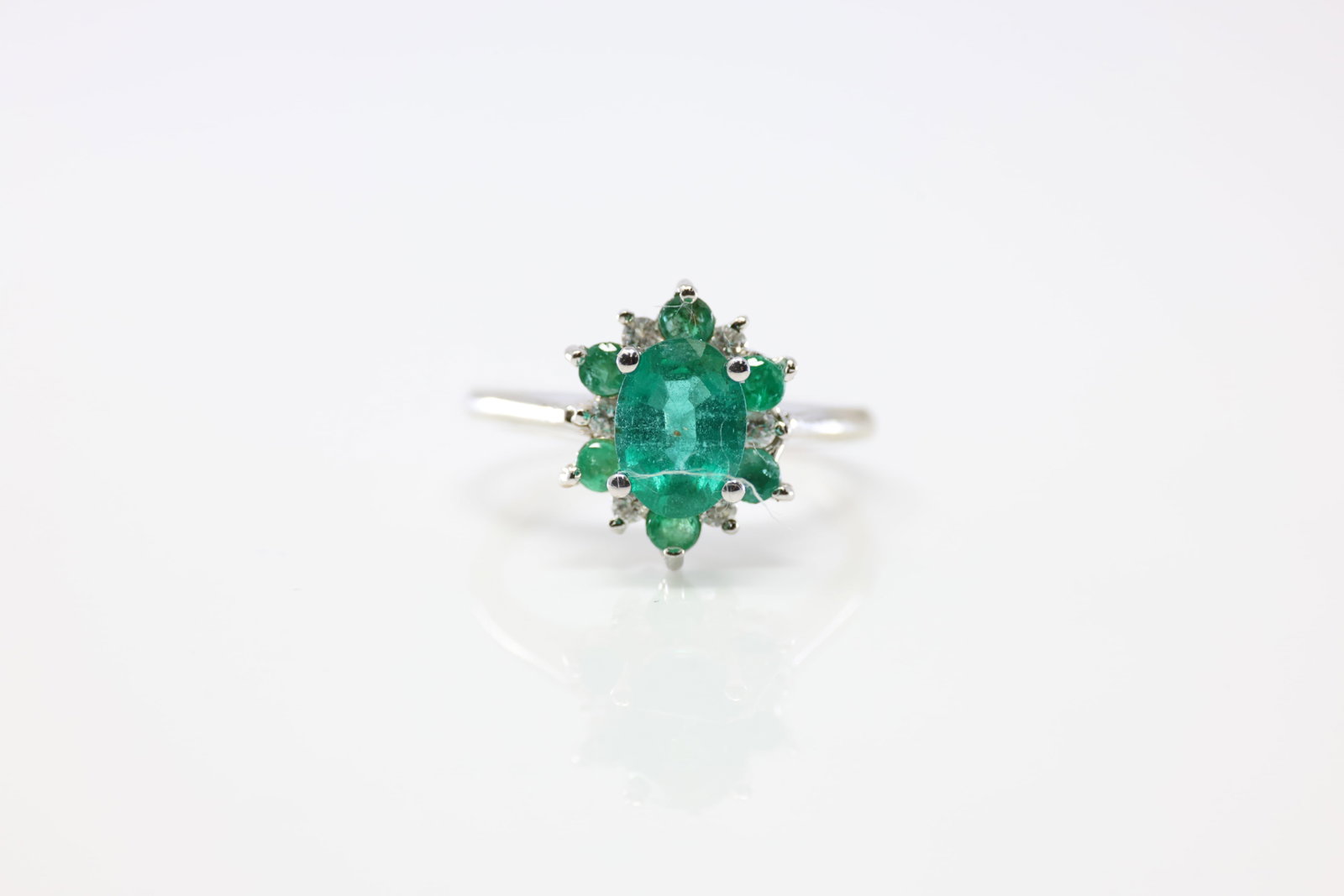 Emerald & Diamond Ring 14Kt. (1 of 4)