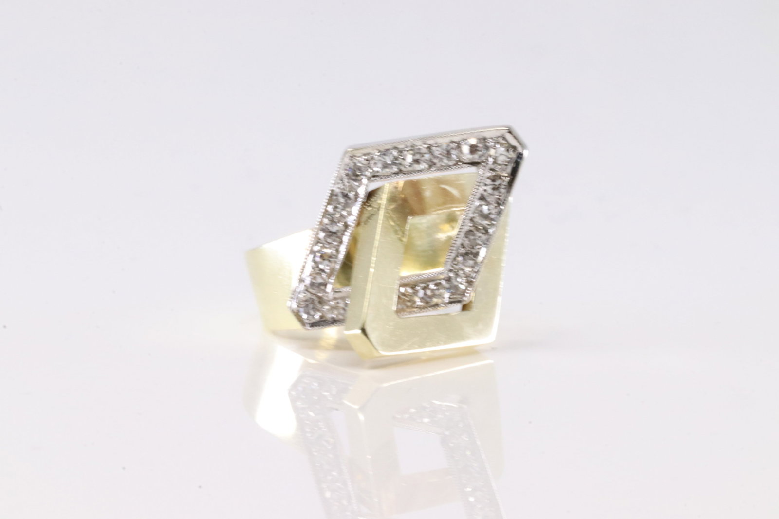 Diamond Ring 14Kt. - 2