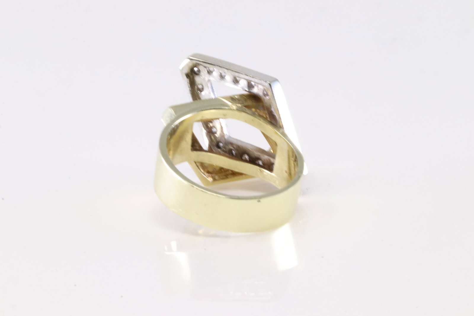 Diamond Ring 14Kt. - 4