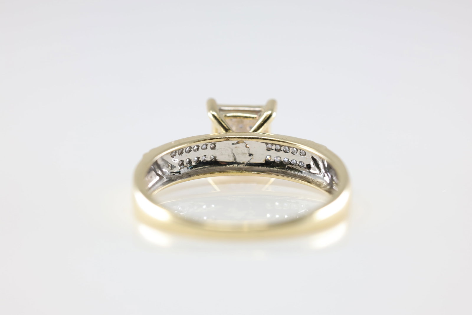 Diamond Ring 14Kt. - 4