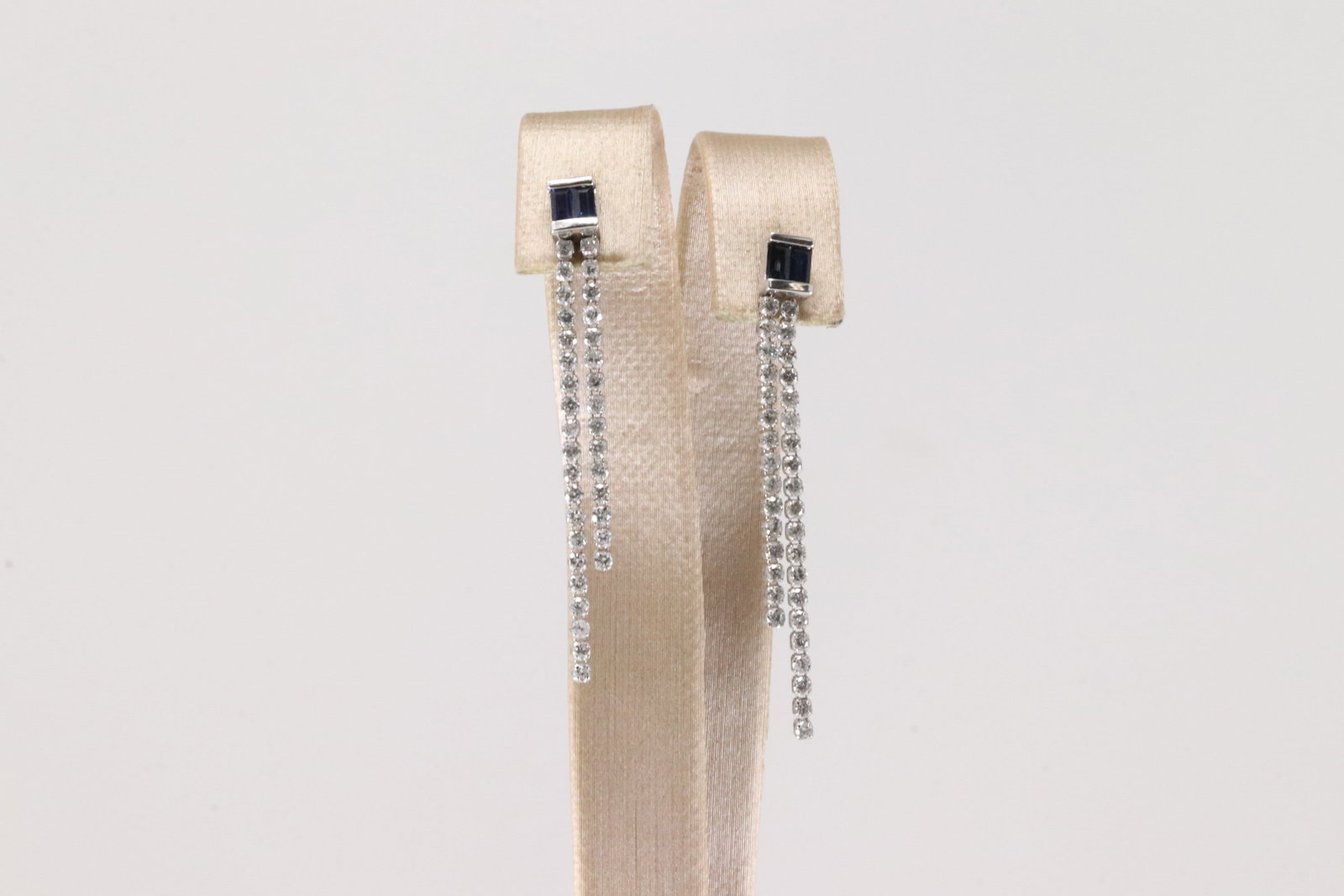 Elegant Sapphire & Diamonds Stud / Dangling Earring 14Kt.: Ladies 14Kt White Gold Sapphire & Diamond Stud / Dangling Earring. This Elegant Earring's has Blue Sapphires with 70 round Diamonds. Diamonds weight: 1.14ctw. Sapphires weight: 0.39ctw.