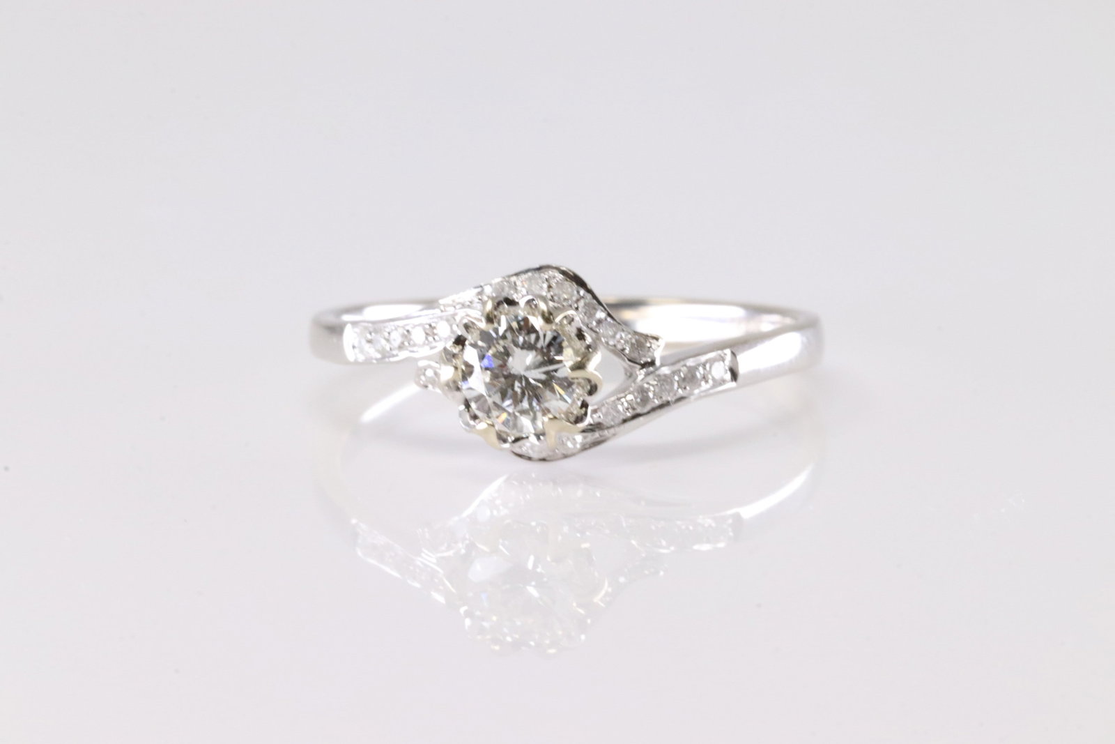 Diamond Ring 14Kt. - 2