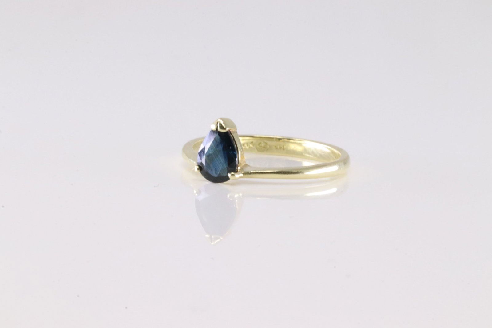 Sapphire Ring 14Kt. - 3