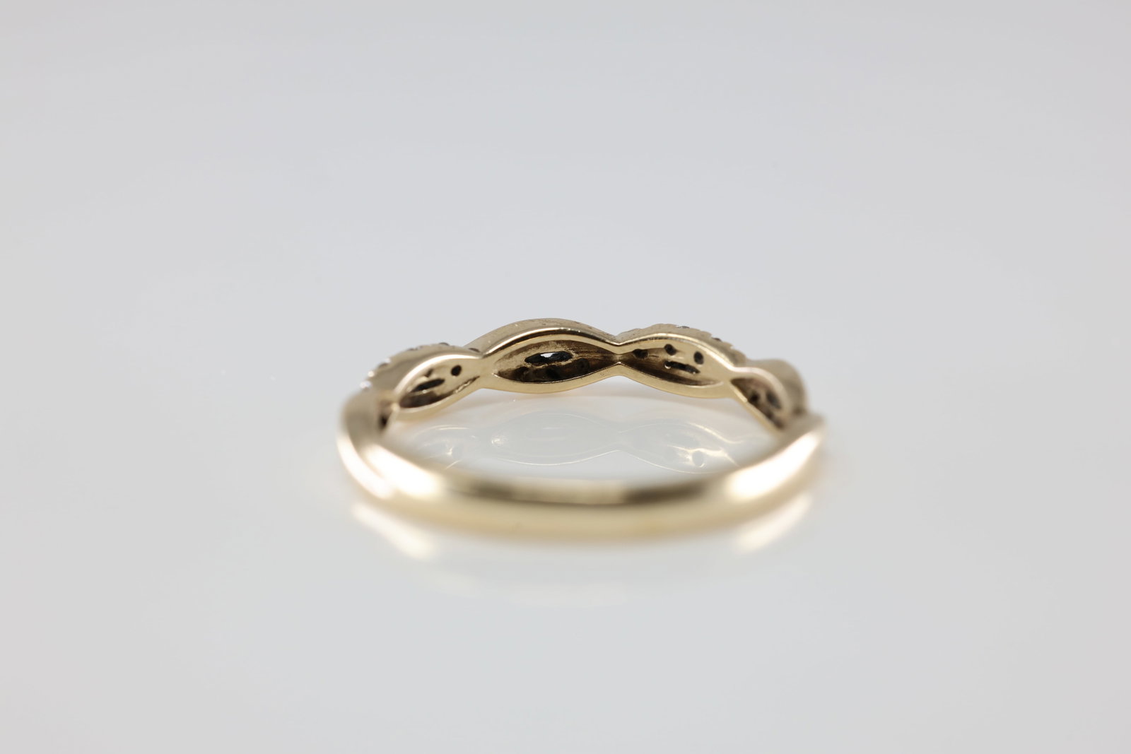 Diamond Ring 10Kt. - 4
