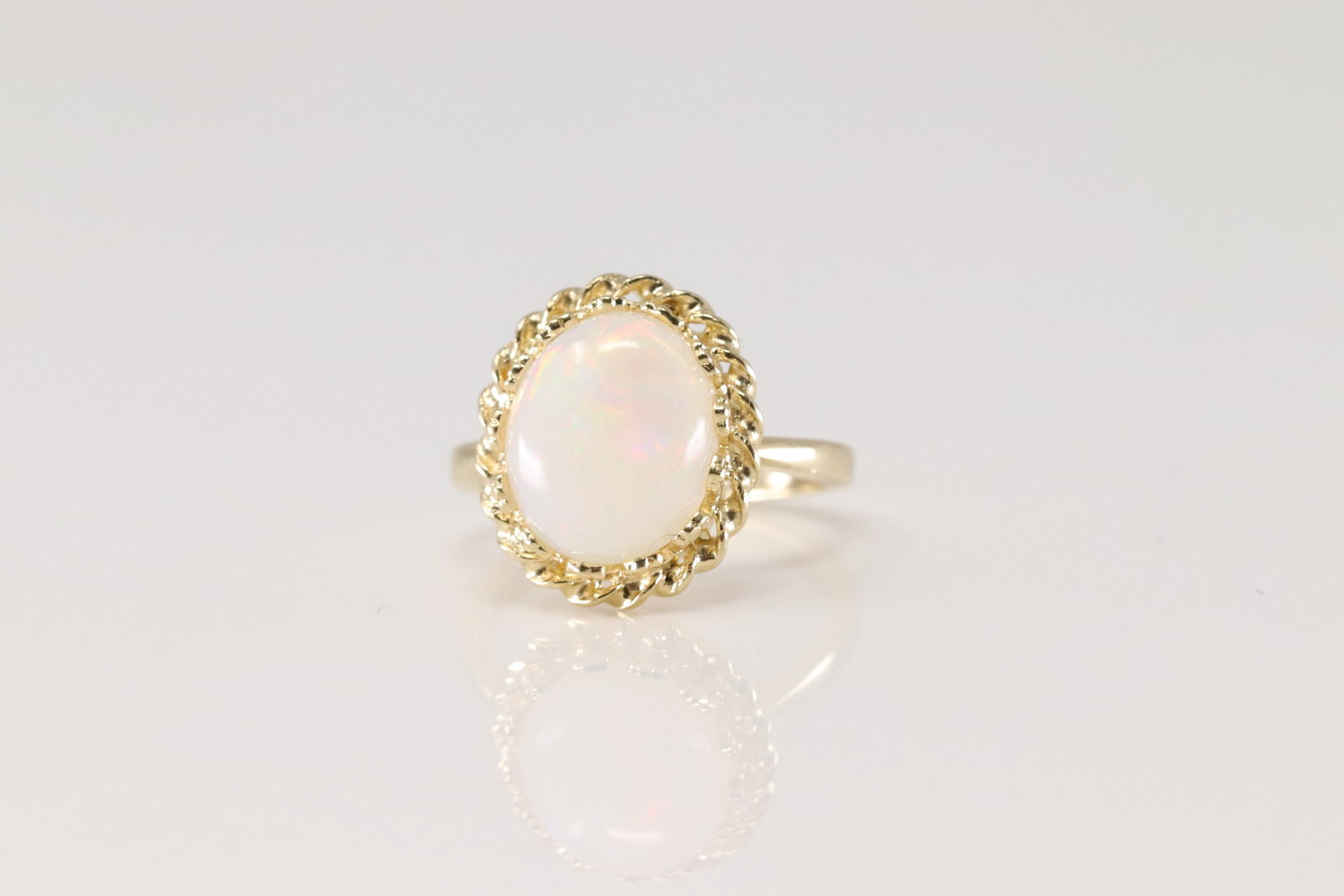 Opal Gemstone Ring 14Kt. - 3