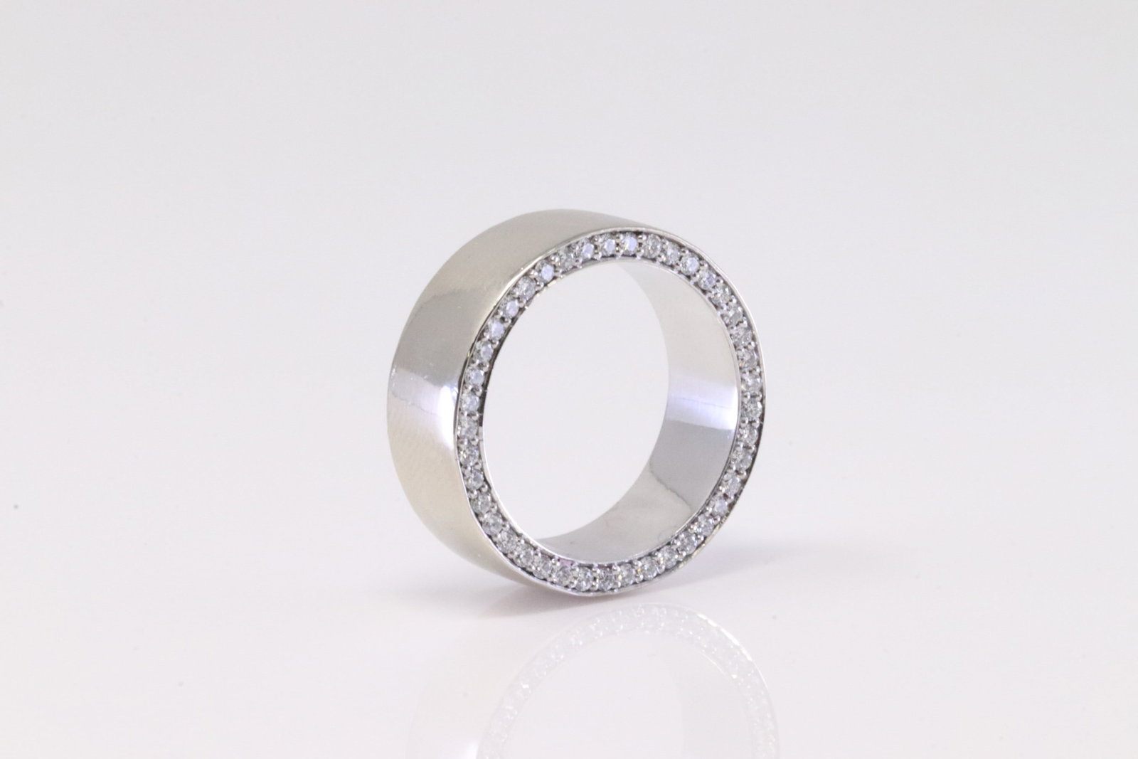 Diamond Ring 18Kt. - 3