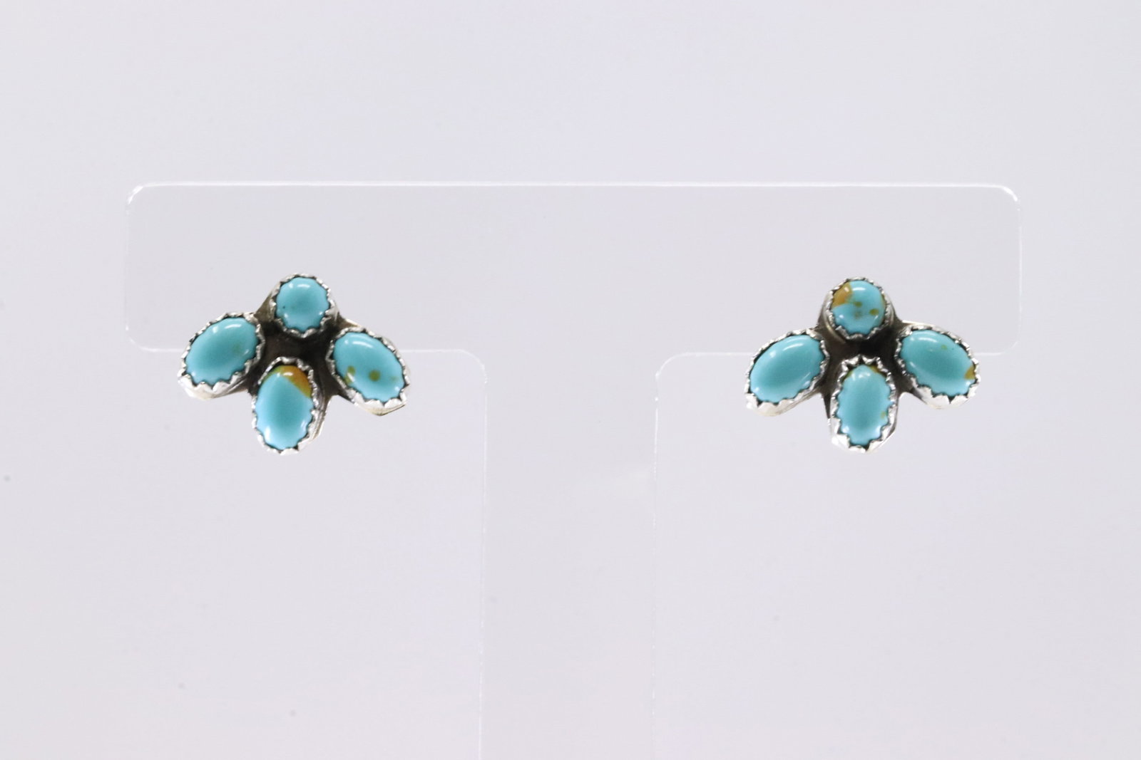 America Sterling Silver Turquoise Post Earring's.: This is a America Sterling Silver Turquoise Post Earring's.