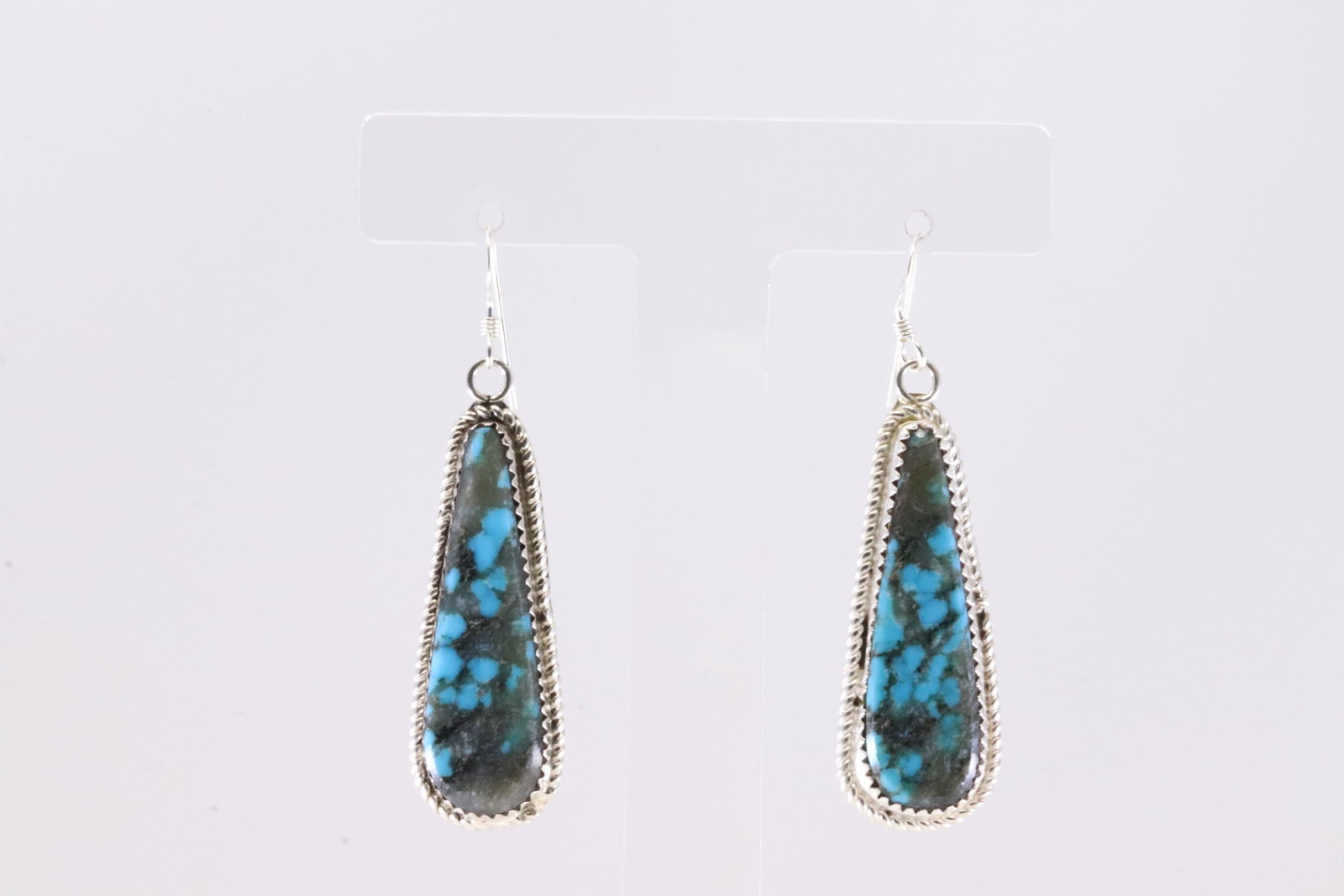 Native America Navajo Sterling Silver Kingman Turquoise Dangling Earring's By Larry Etcitty.: This is a Native America Navajo Sterling Silver Kingman Turquoise Dangling Earring's By Larry Etcitty.