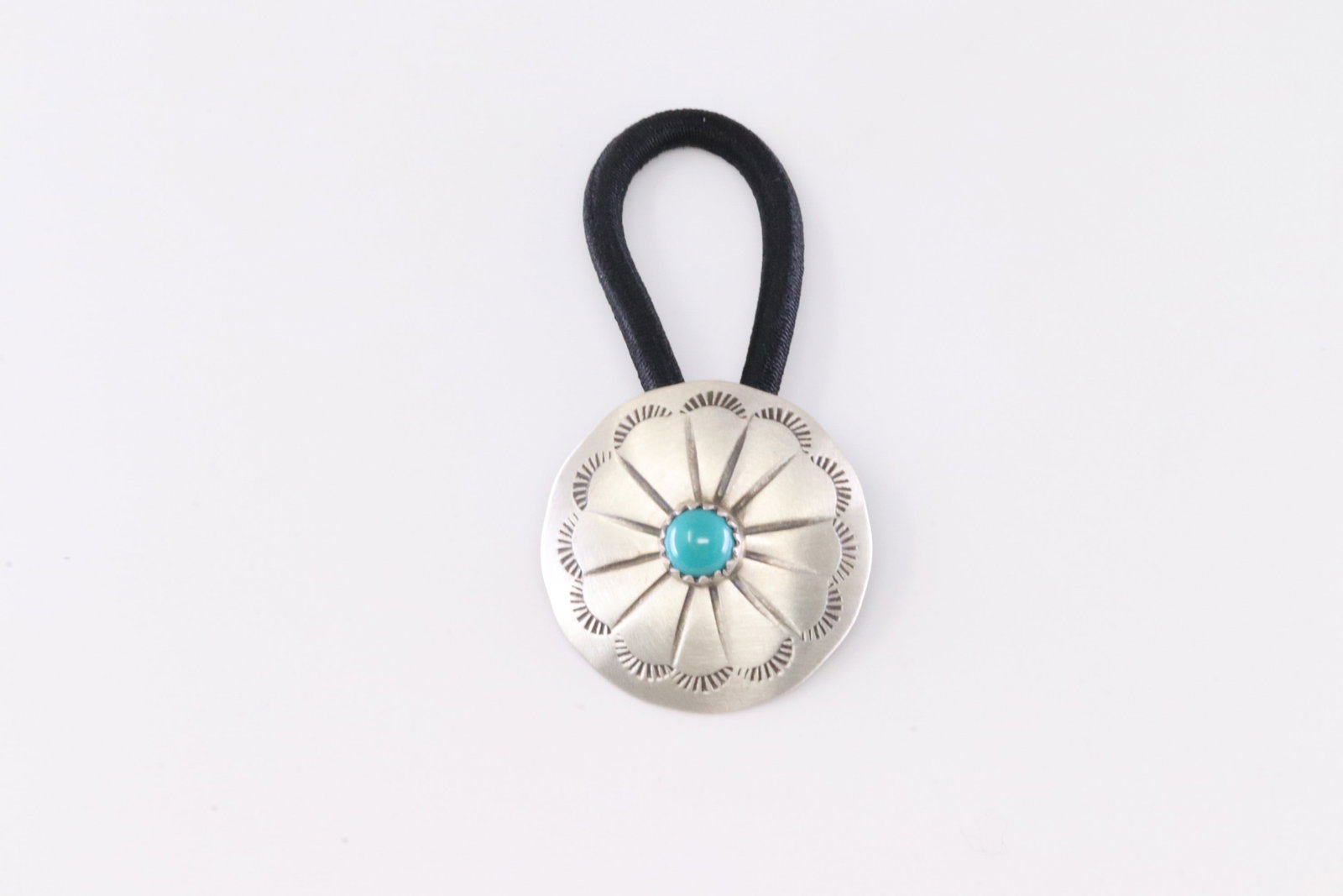 America Sterling Silver Turquoise Conch Hair Tie.: This is a America Sterling Silver Turquoise Conch Hair Tie.