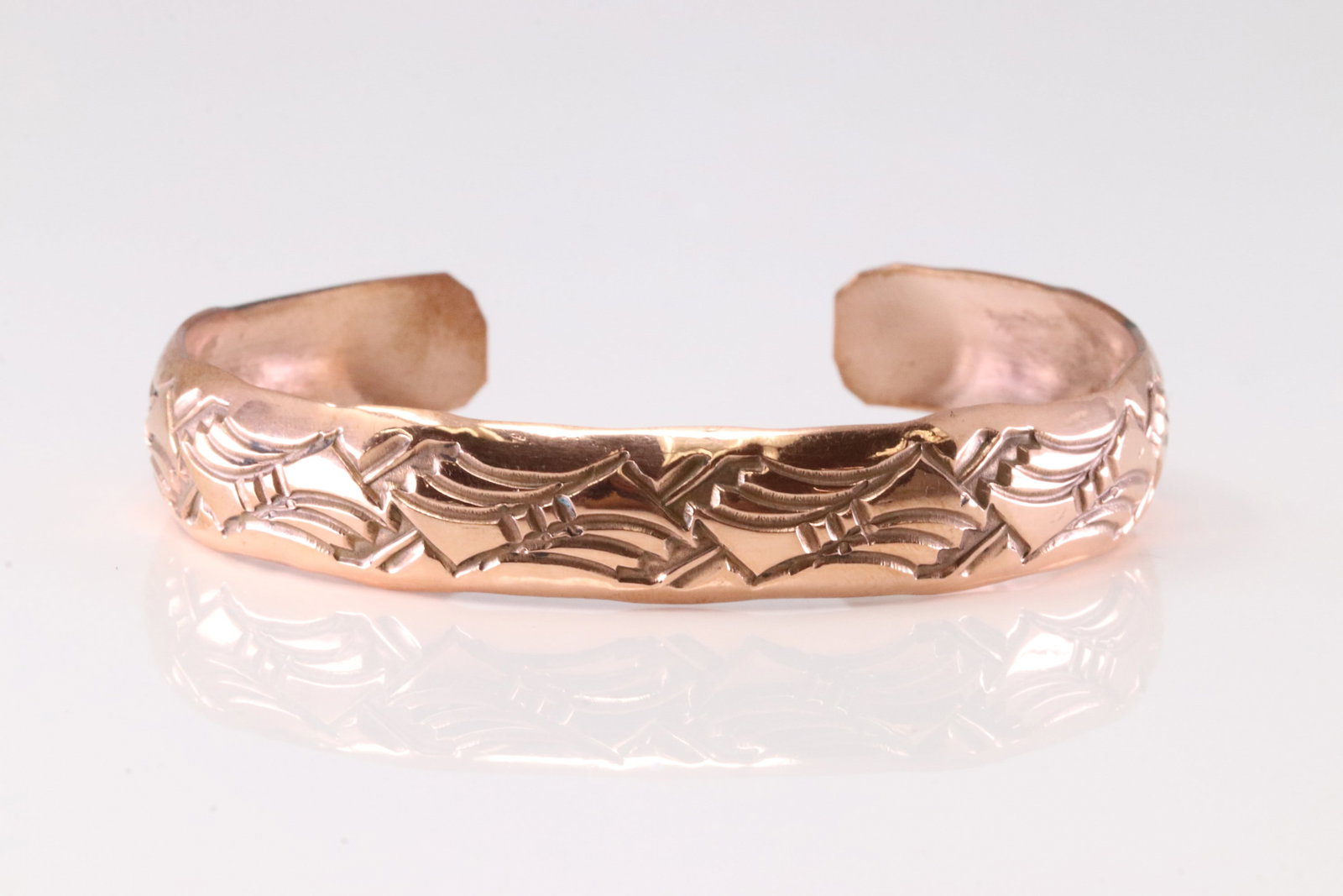 America Navajo Copper Bracelet Cuff. (1 of 4)