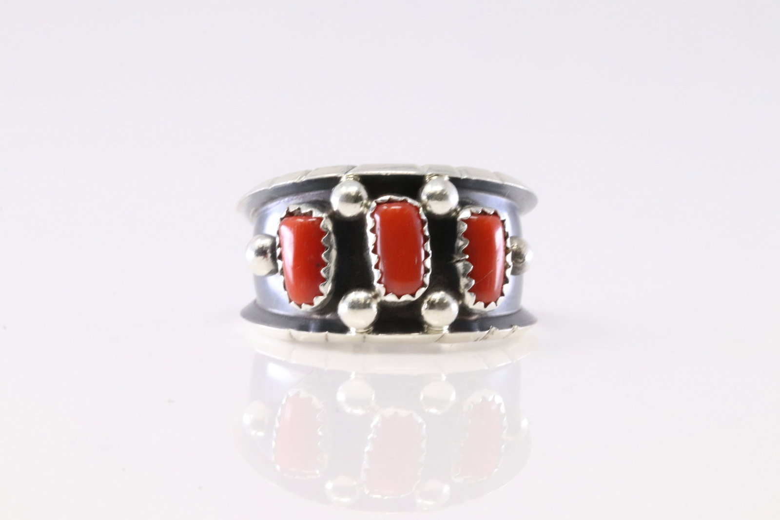 Native America Navajo Sterling Silver Coral Ring By RC. (1 of 4)