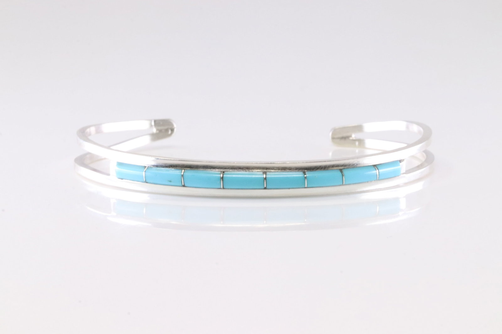Native America Zuni Sterling Silver Turquoise Inlay Bracelet Cuff By A.L.W.: This is a Native America Zuni Sterling Silver Turquoise Inlay Bracelet Cuff By A.L.W. Stamp ALW.